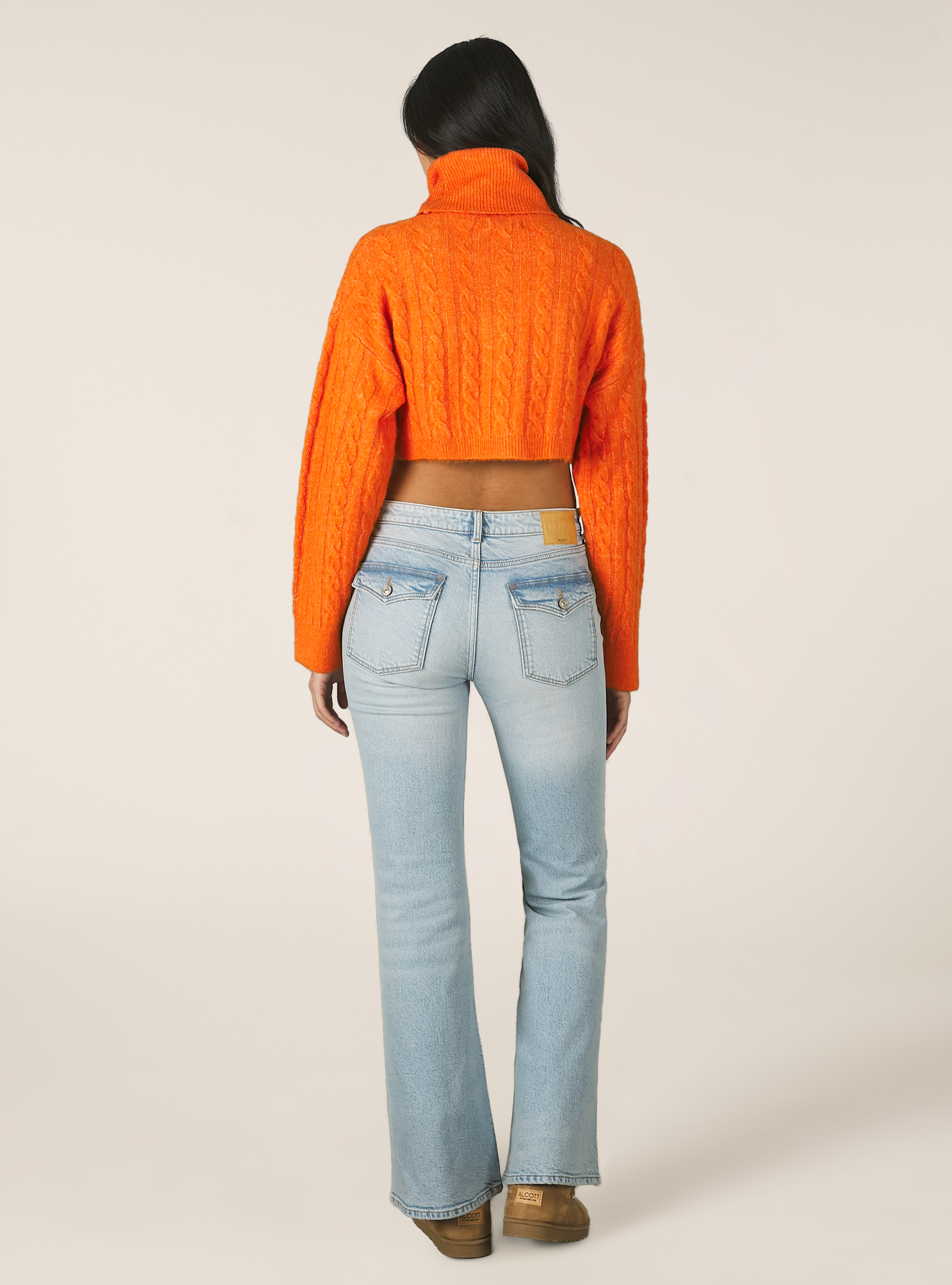 Cropped turtleneck pullover, OR2 ORANGE MED.