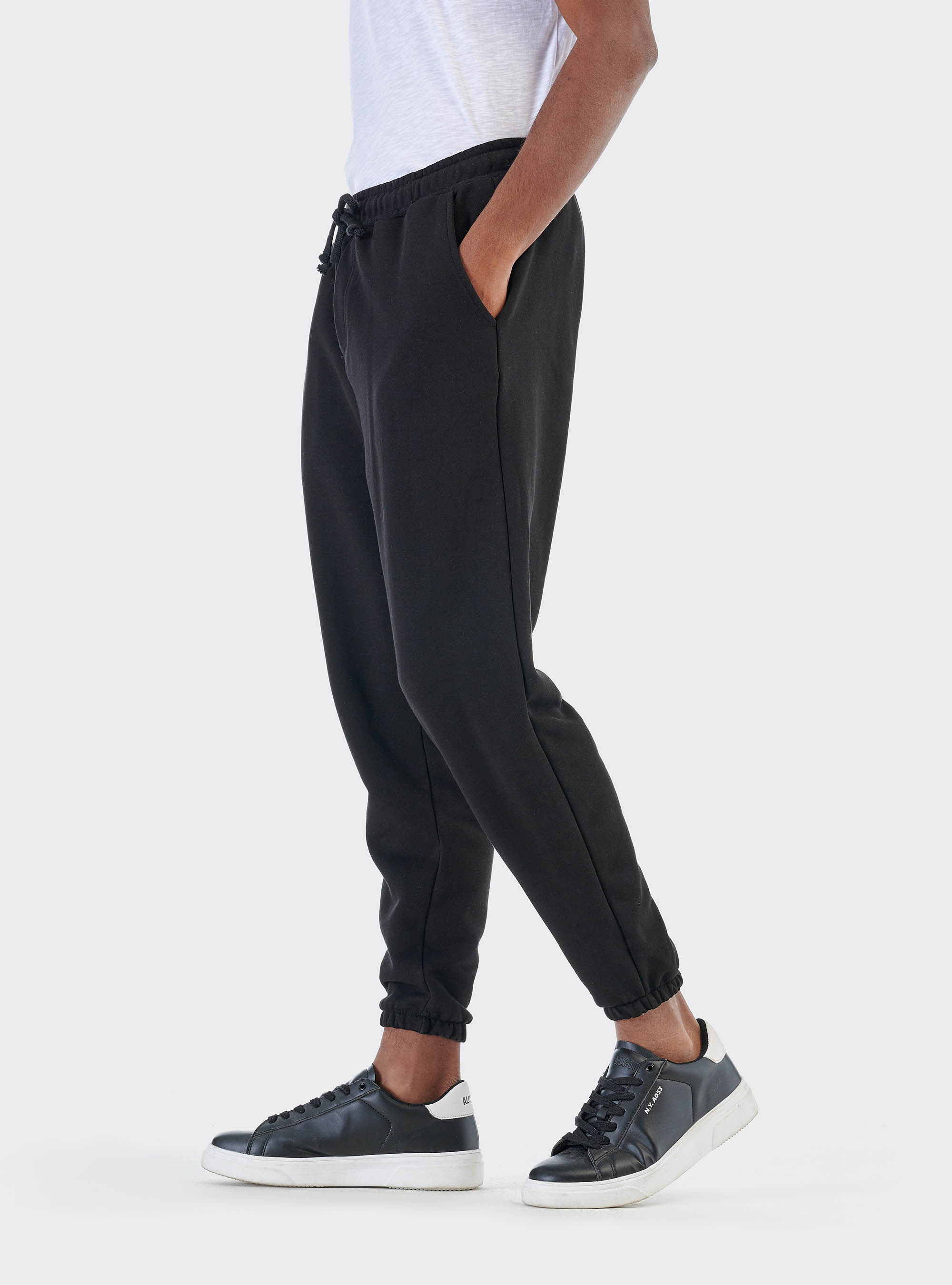 Basic fleece jogger, BLACK