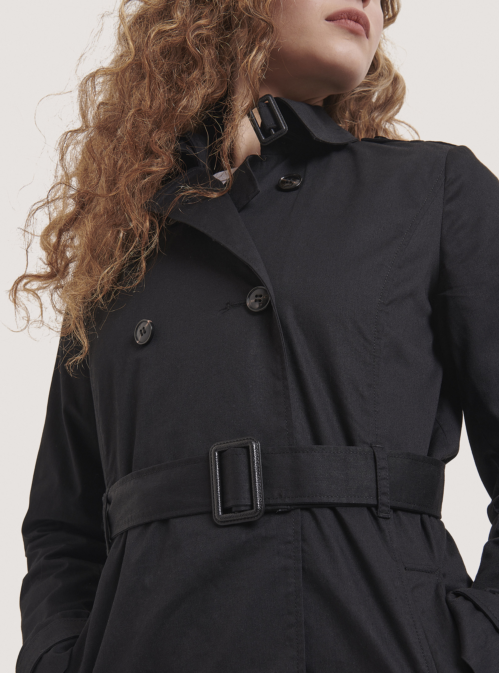 Trench-coat souple avec ceinture, C101 BLACK