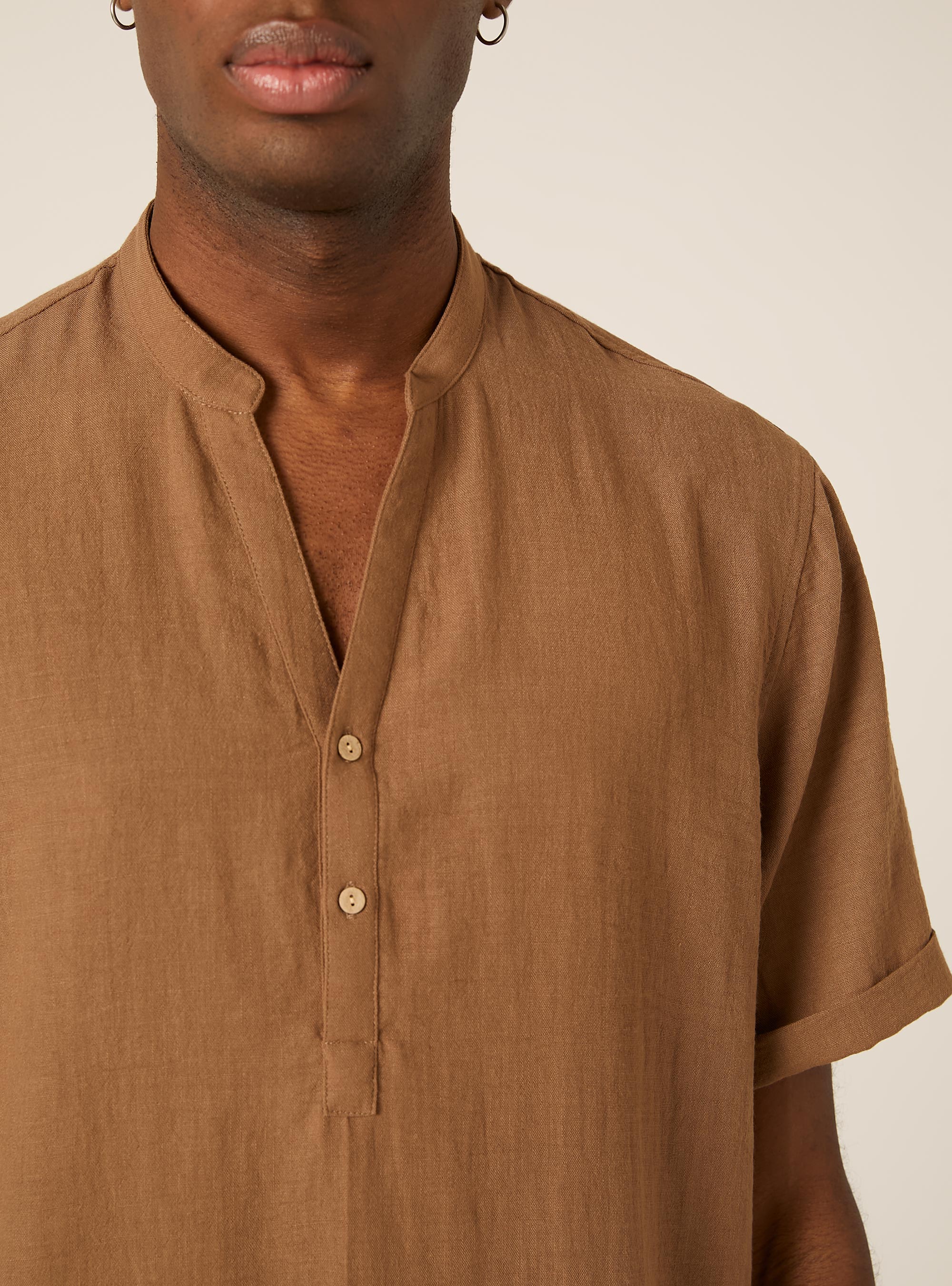 Chemise avec col officier, BR2 BROWN MEDIUM