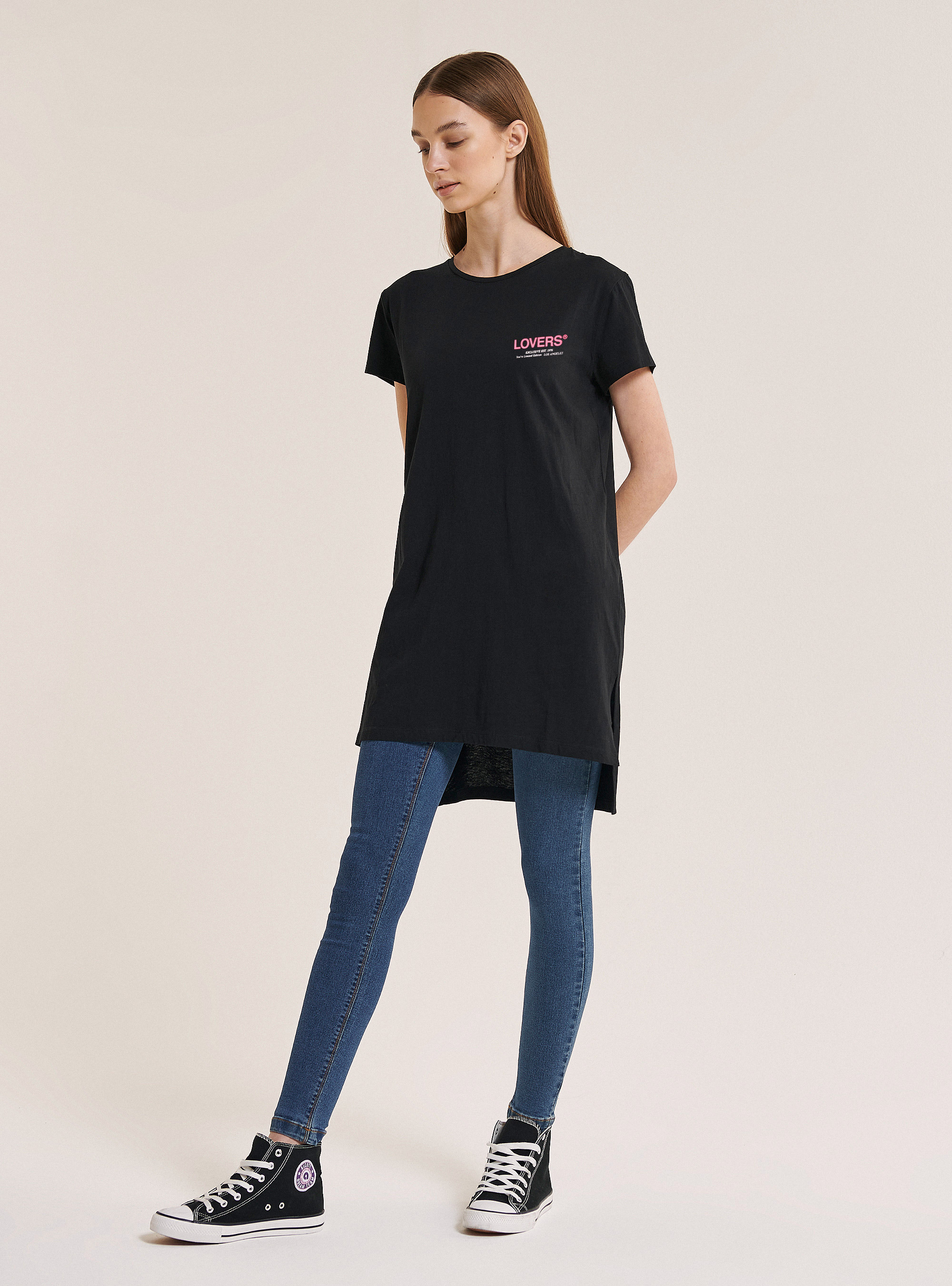 Long-Fit-Shirt mit Aufdruck, C101 BLACK