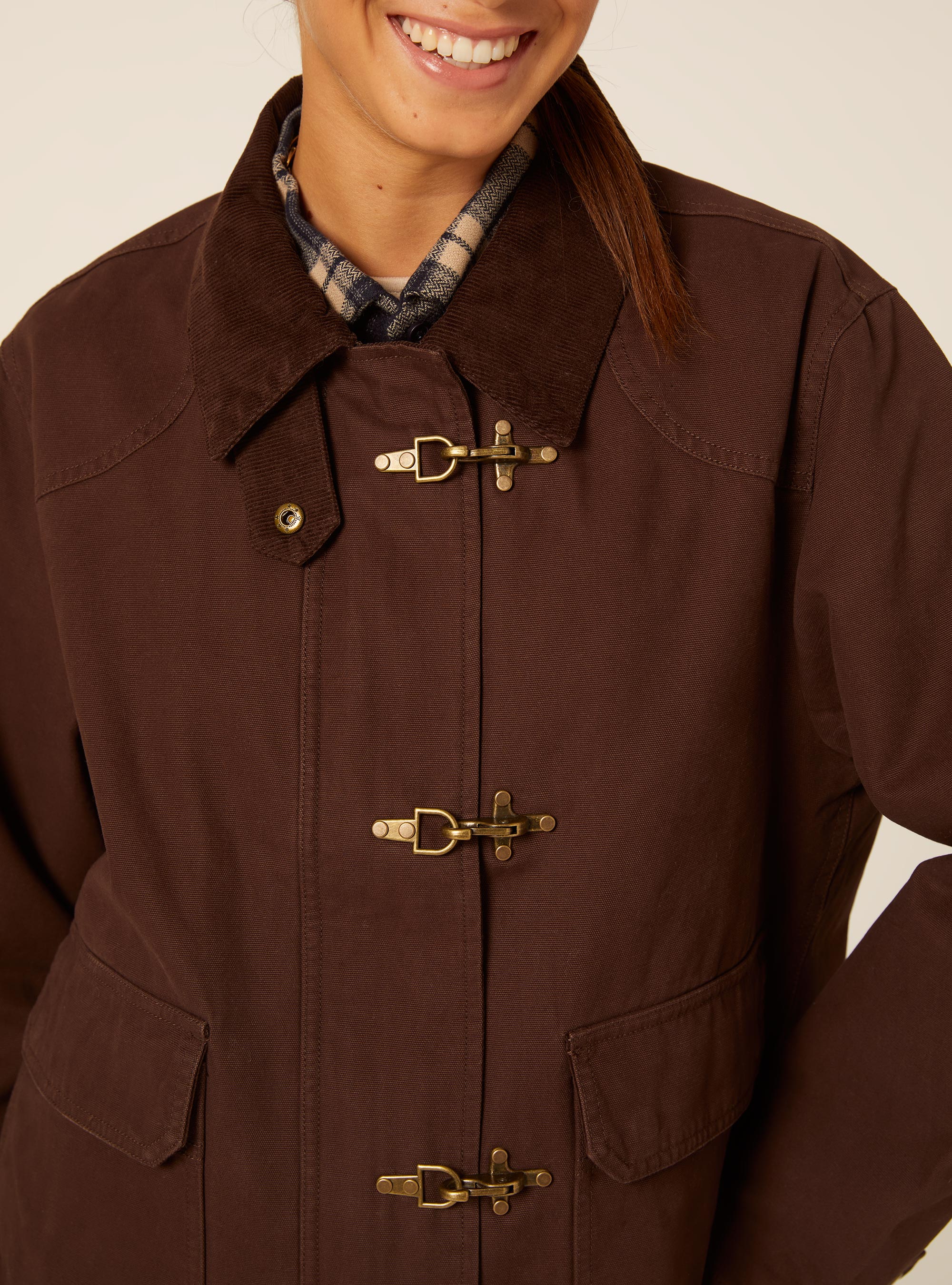 Chaqueta con cuello de pana y cierres de gancho, BR2 BROWN MEDIUM