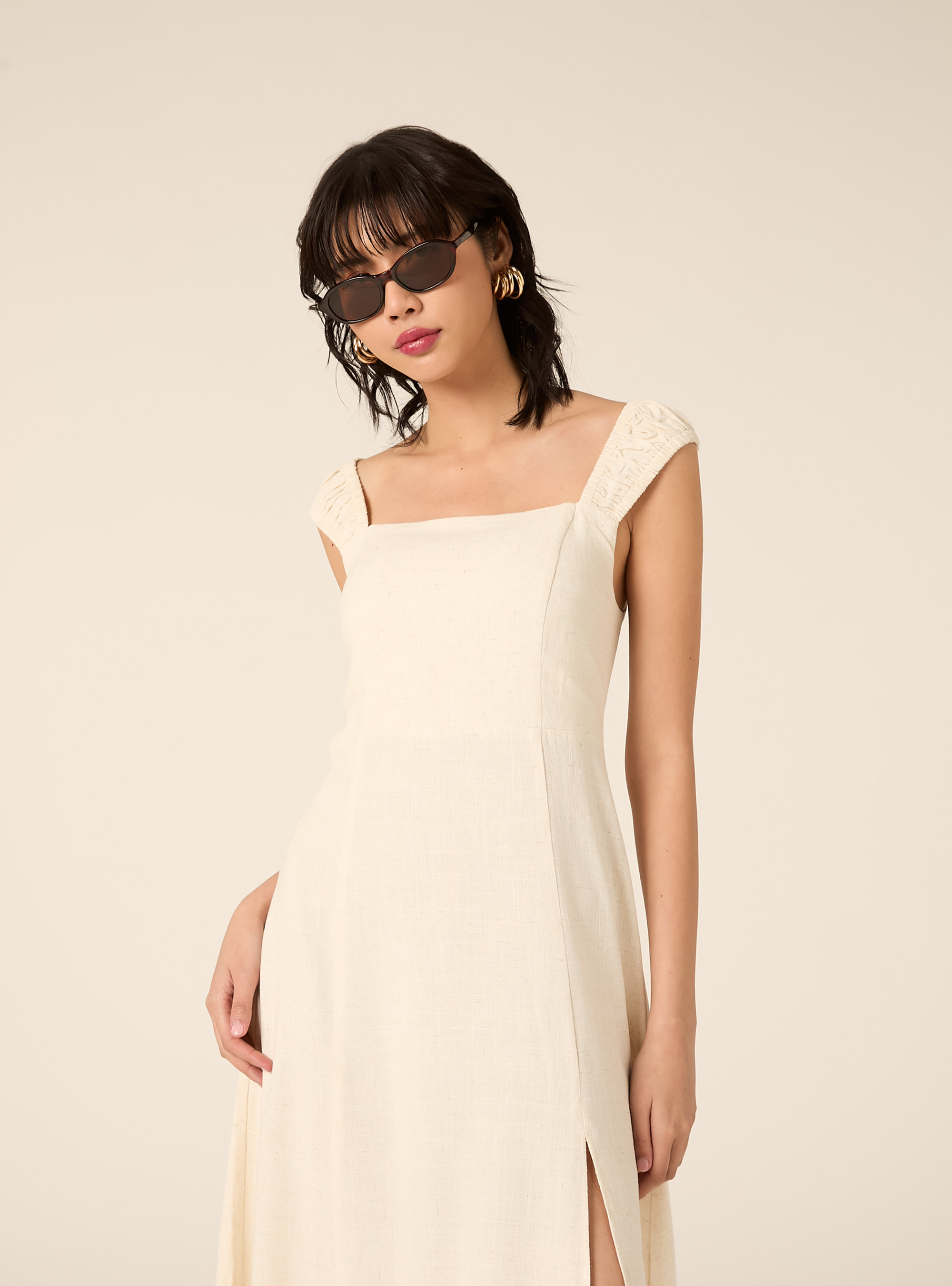 Vestito incrociato sulla schiena in misto lino, MBG3 BEIGE MEL LIGHT