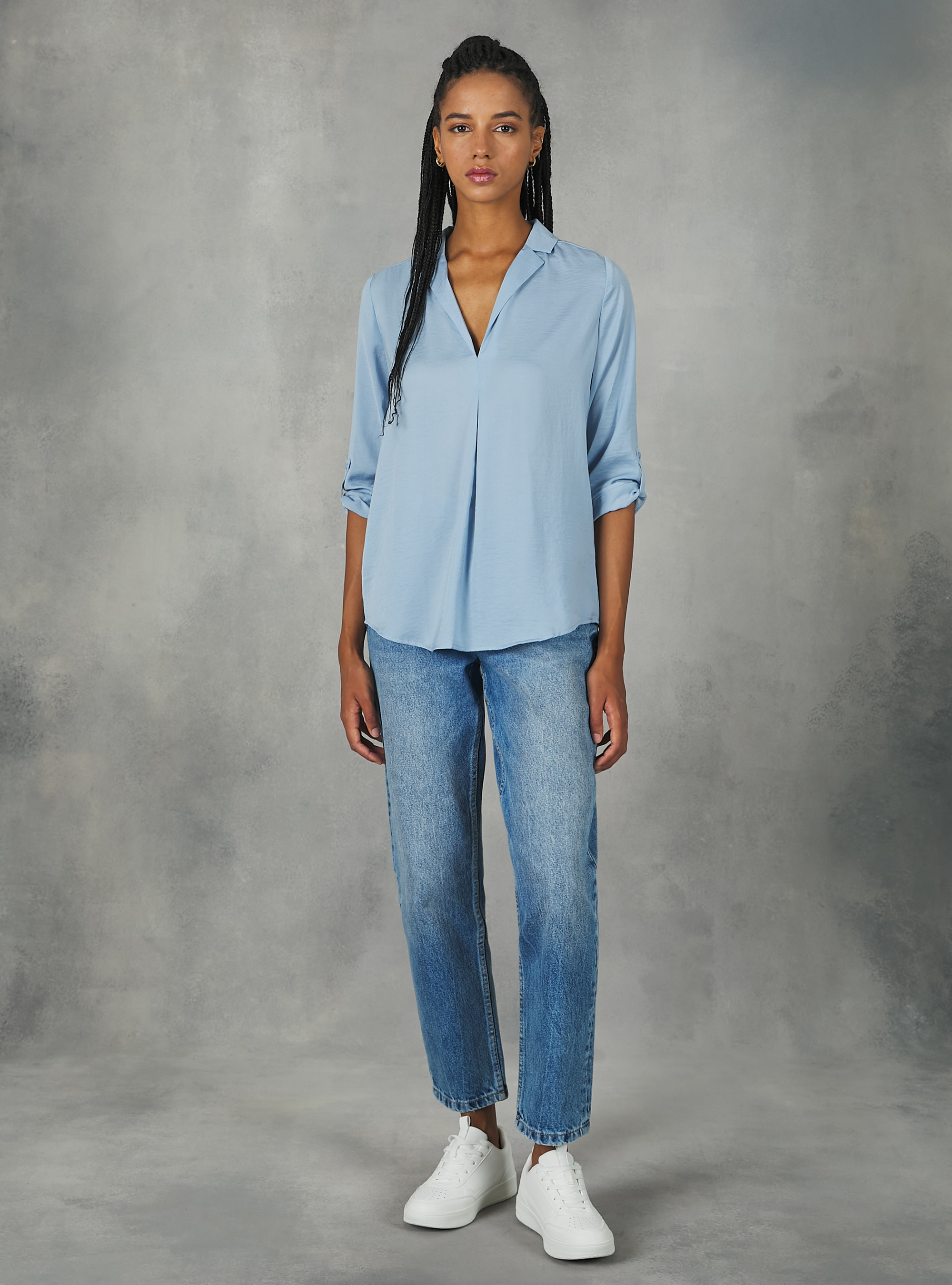 Plain-coloured blouse with lapel neckline, AZ3 AZURE LIGHT