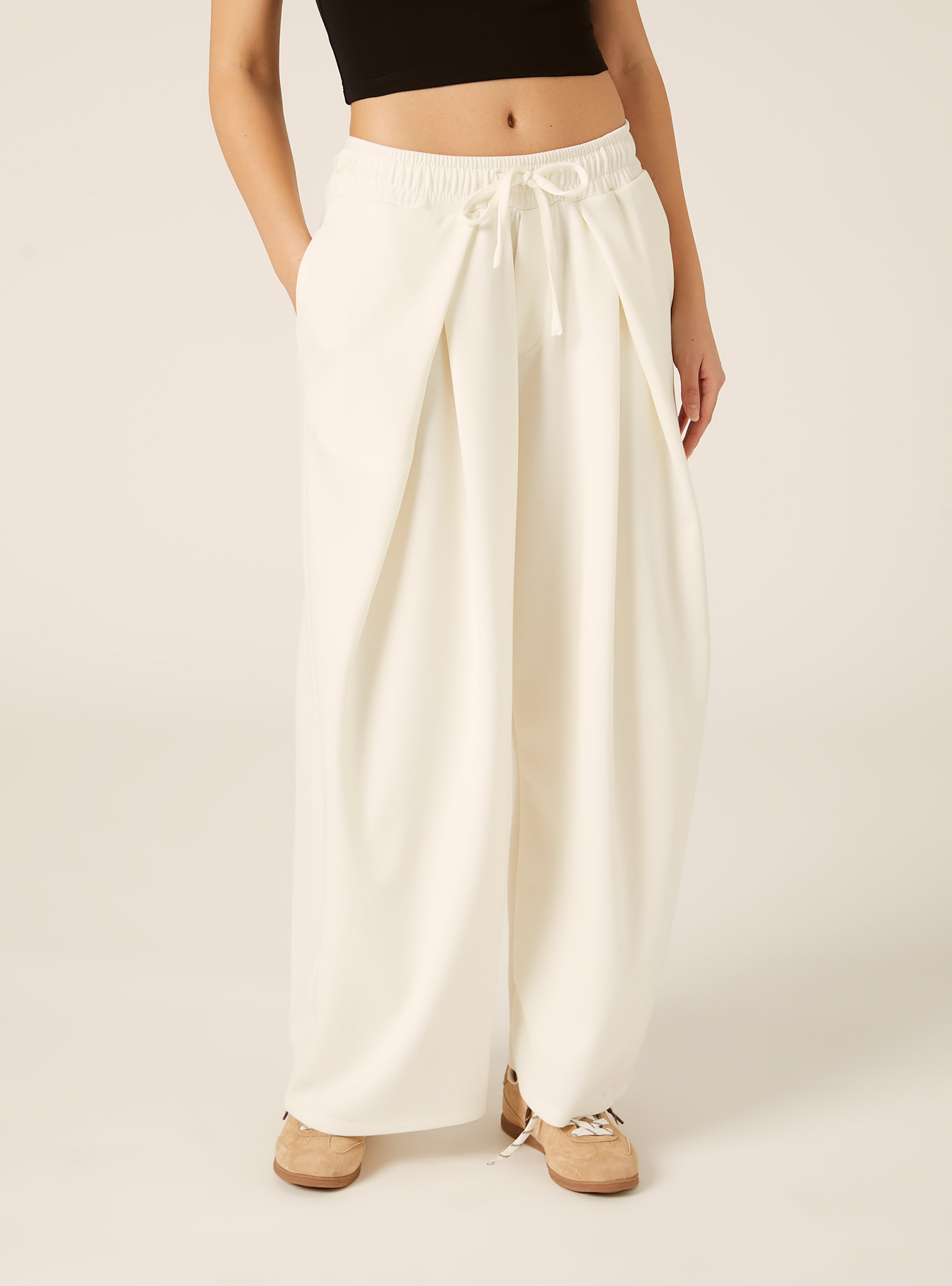 Pantaloni in scuba barrel fit, WH1 OFF WHITE