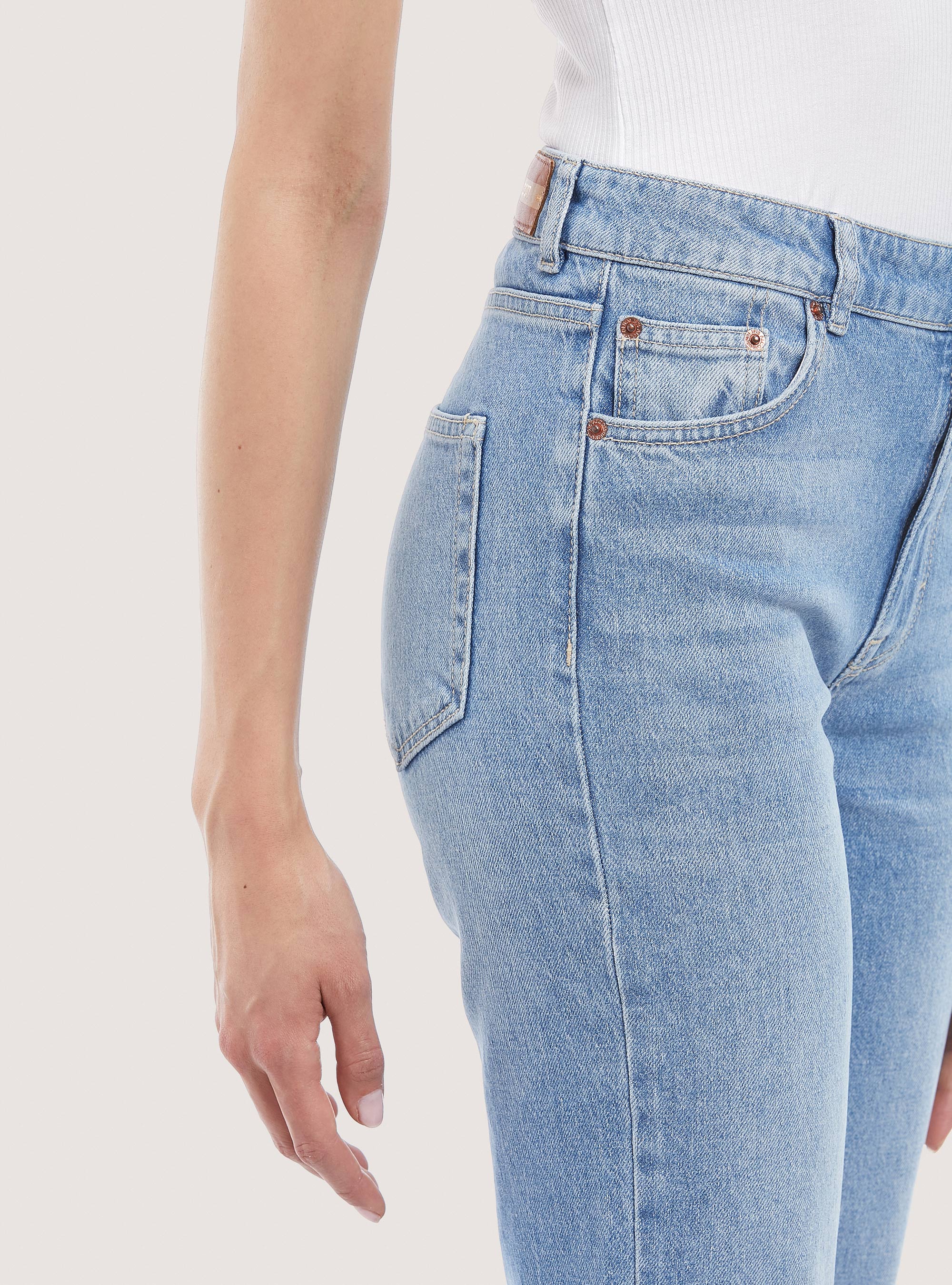 Jean flare à coupe brute, D007 LIGHT AZURE