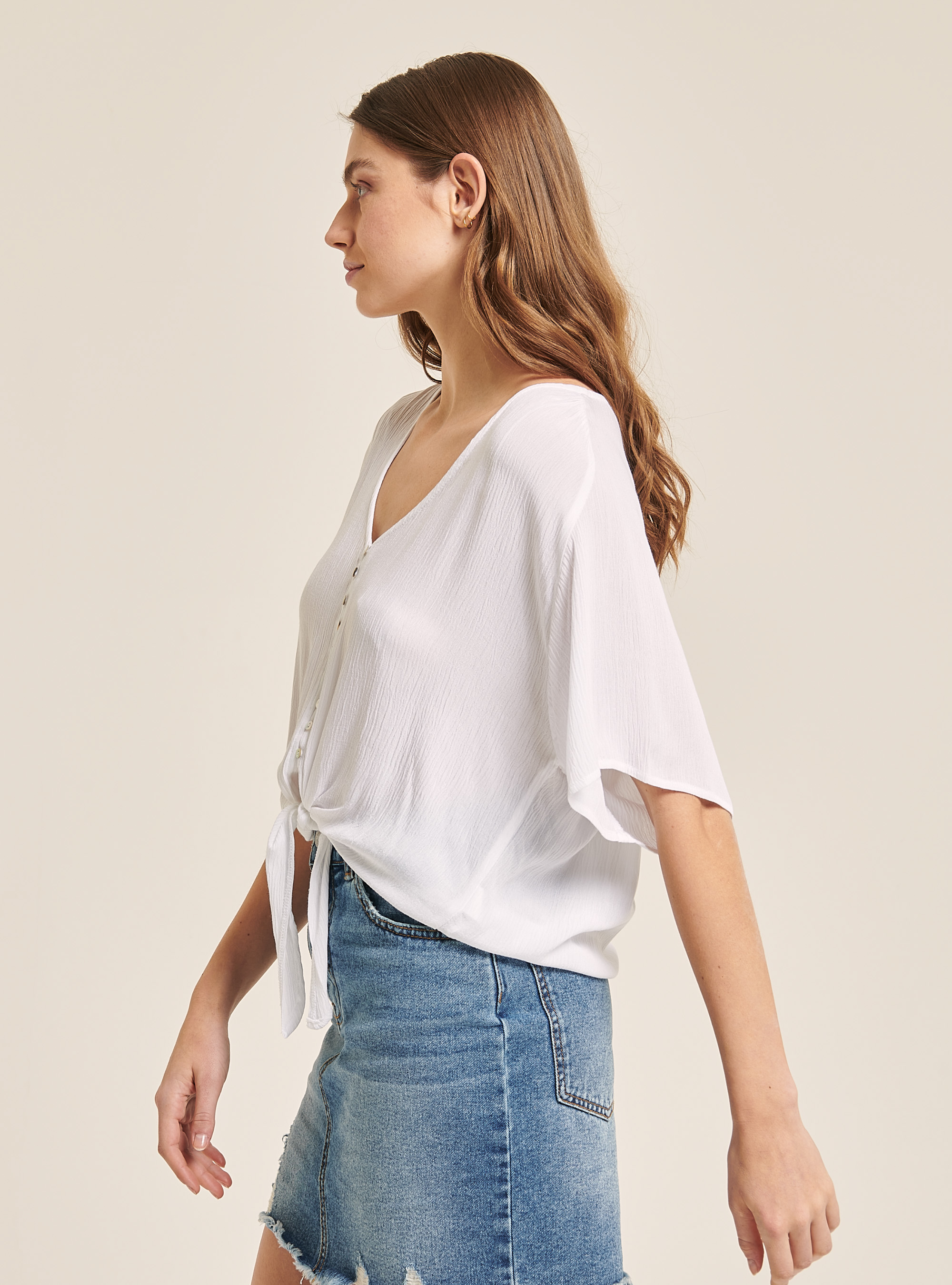 Blusa cuello v solo color, BLANCO