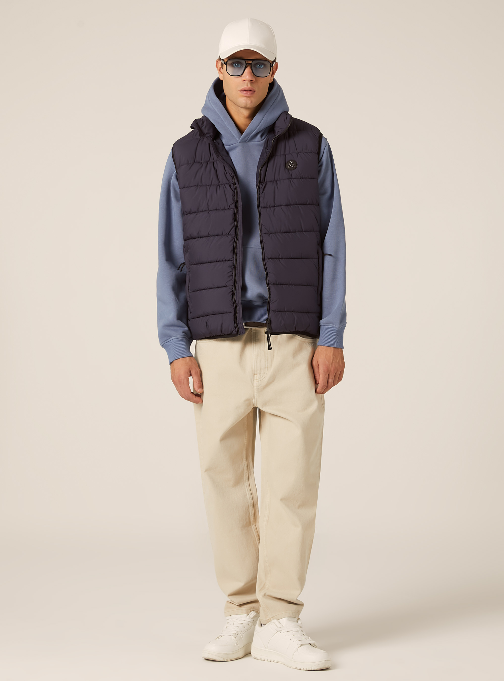 Padded sleeveless jacket, NA1 NAVY DARK