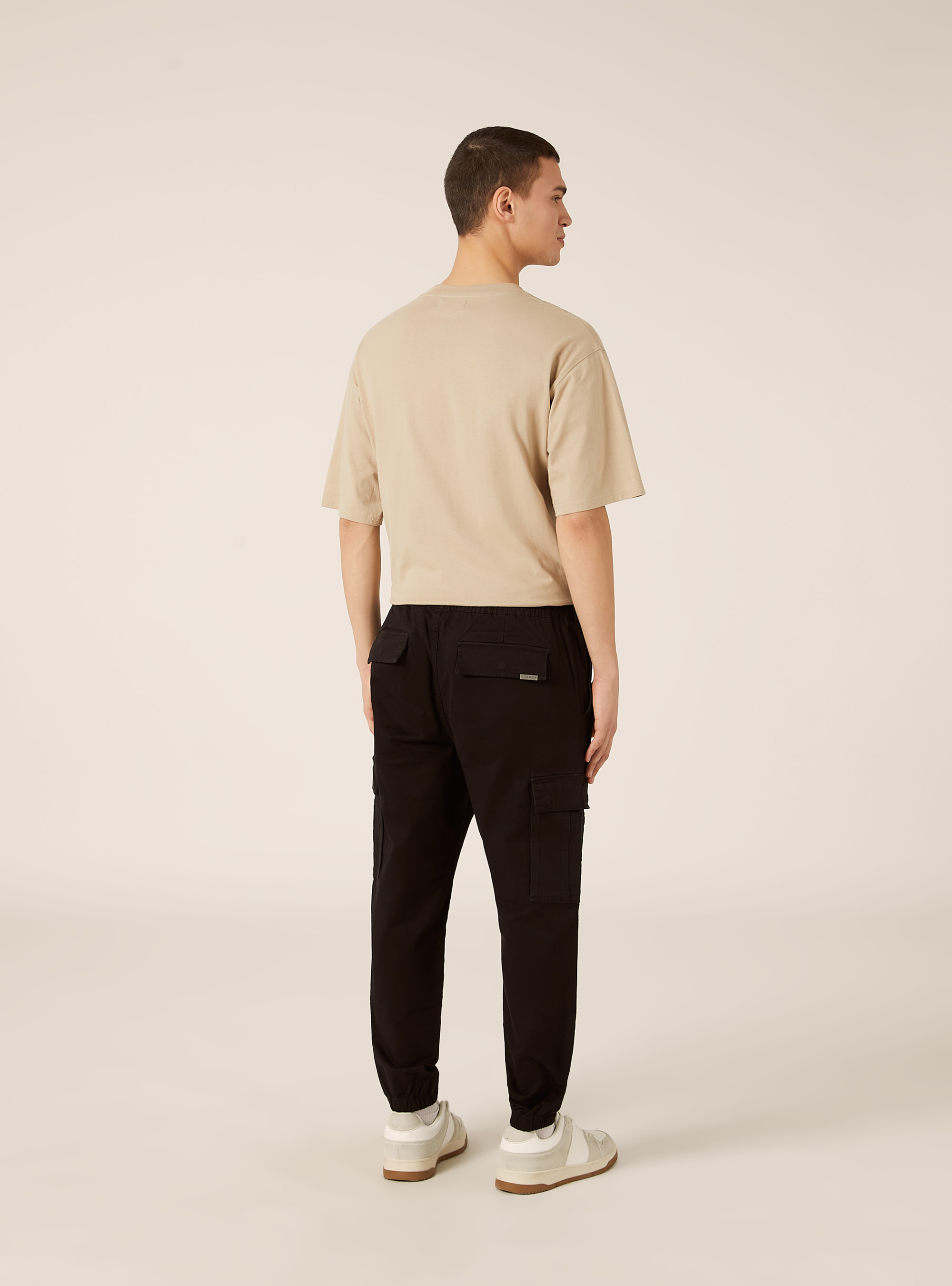 Jogger in twill stretch con tasconi, BK1 BLACK