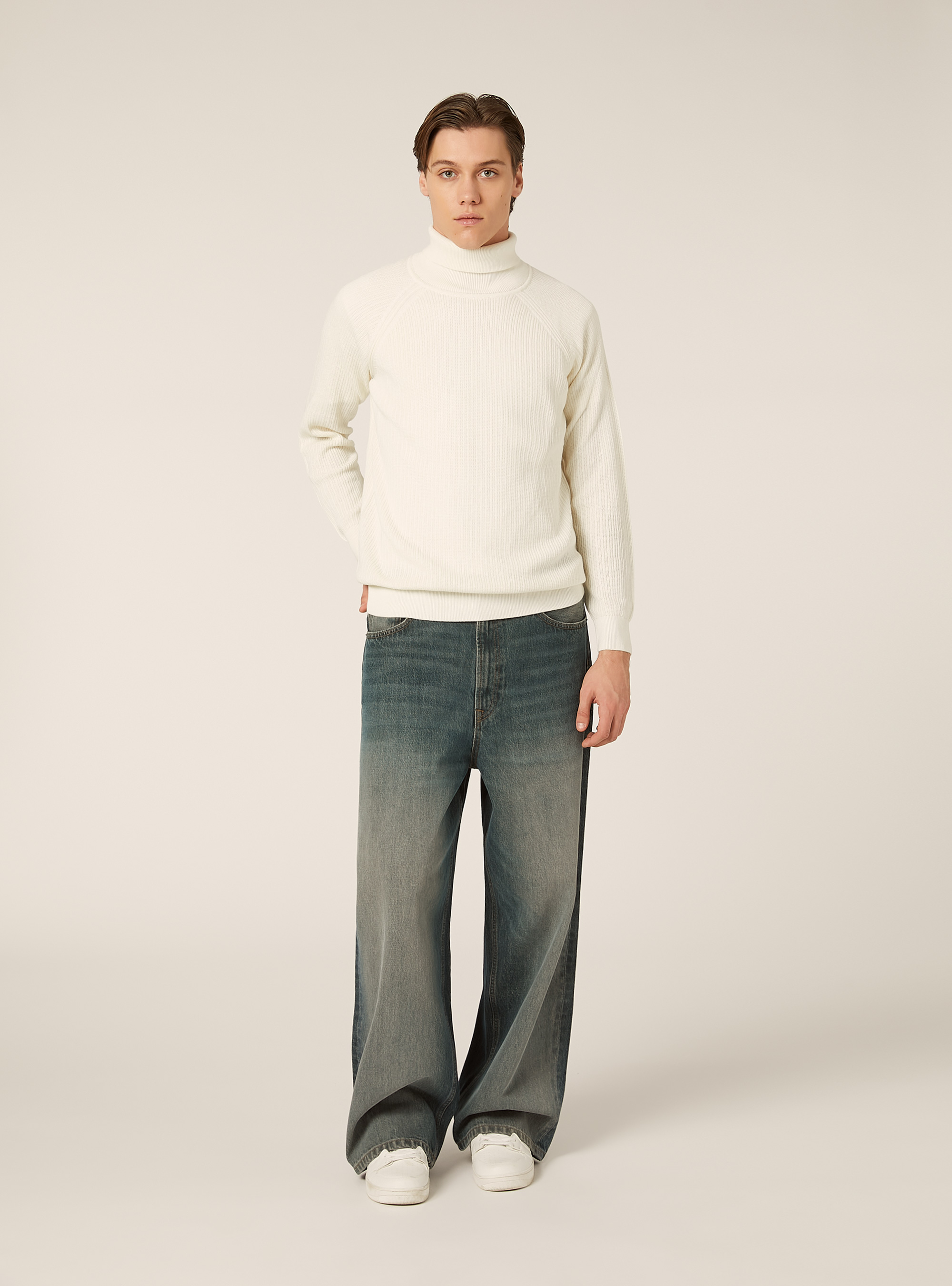 Ribbed turtleneck pullover, WH2 WHITE