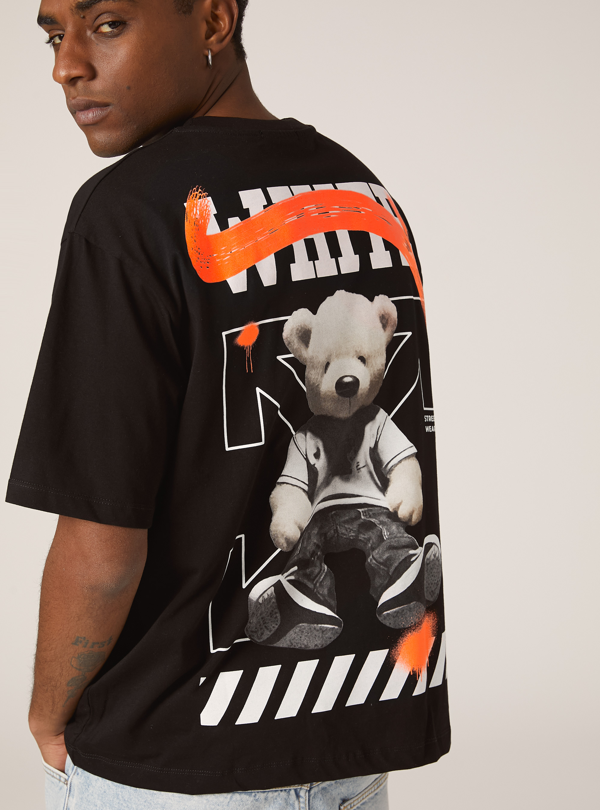Boxy fit T-shirt with print, BK1 BLACK