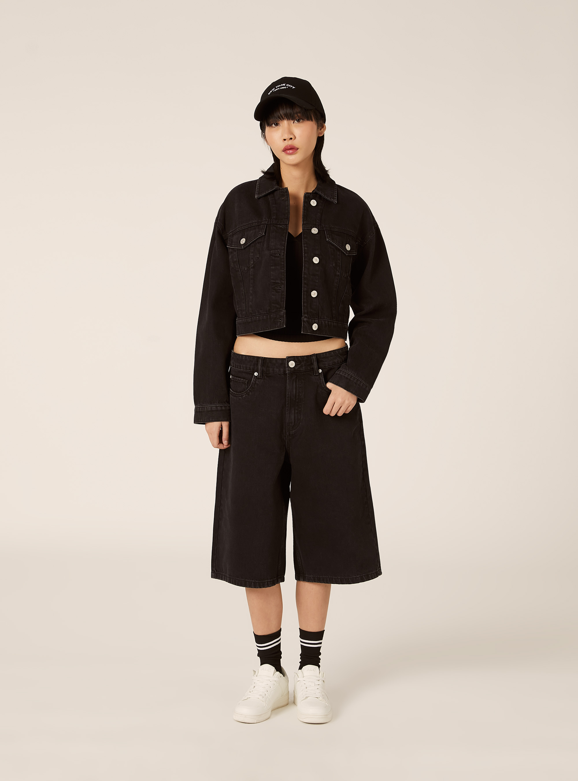 Bermuda jort fit in denim colorato, BK1 BLACK