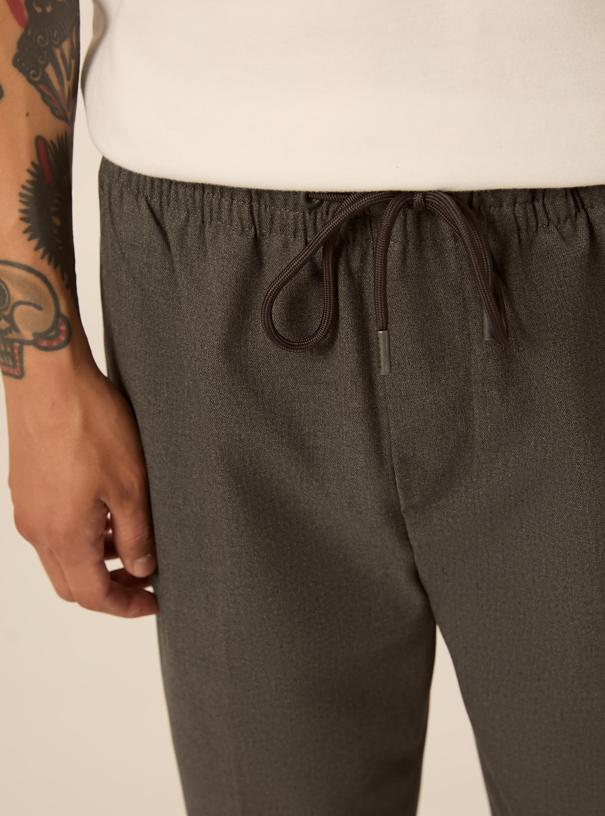 Tailored jogger trousers with elasticated drawstring waist, MGY1 GREY MEL DARK