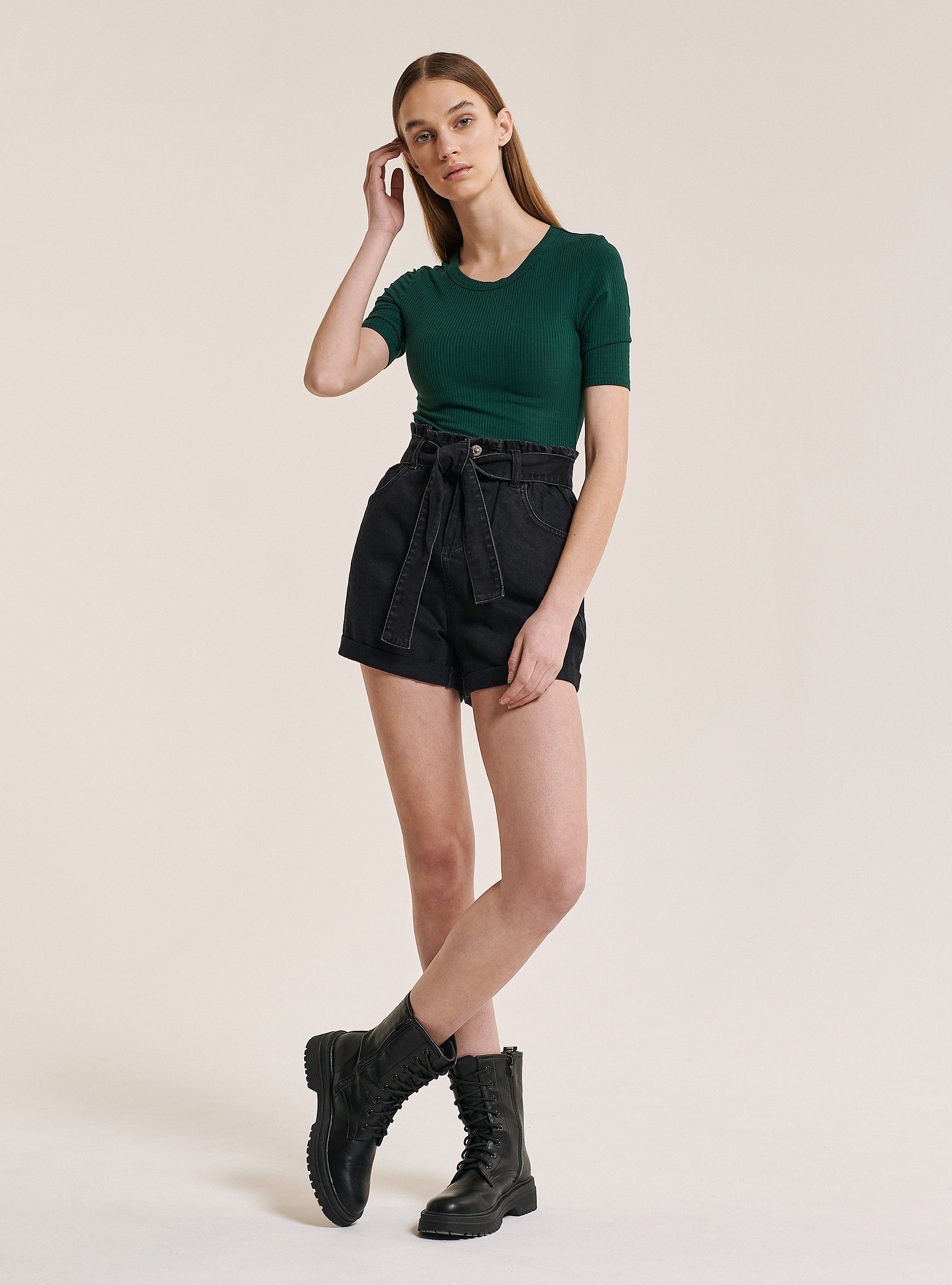 Ribbed half sleeve body in cotton, C6698 GREEN