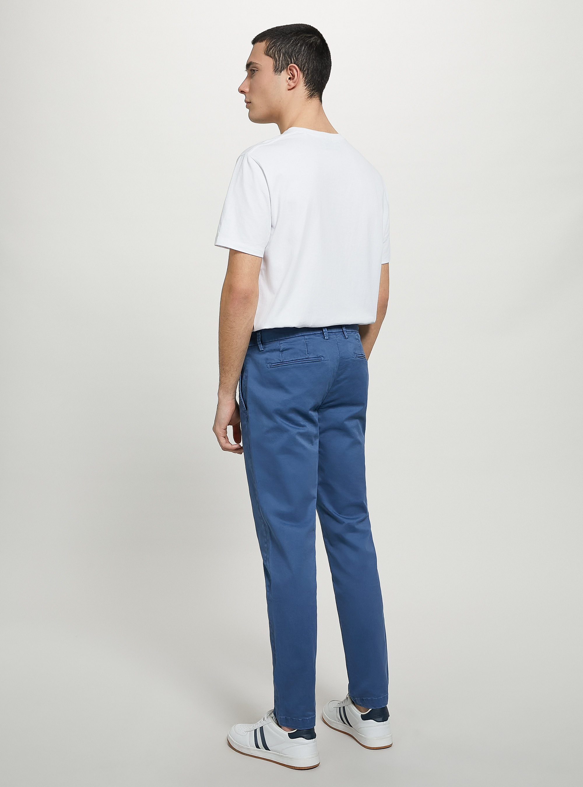 Pantalones chinos de sarga de algodón elástico, AZ1 AZURE DARK