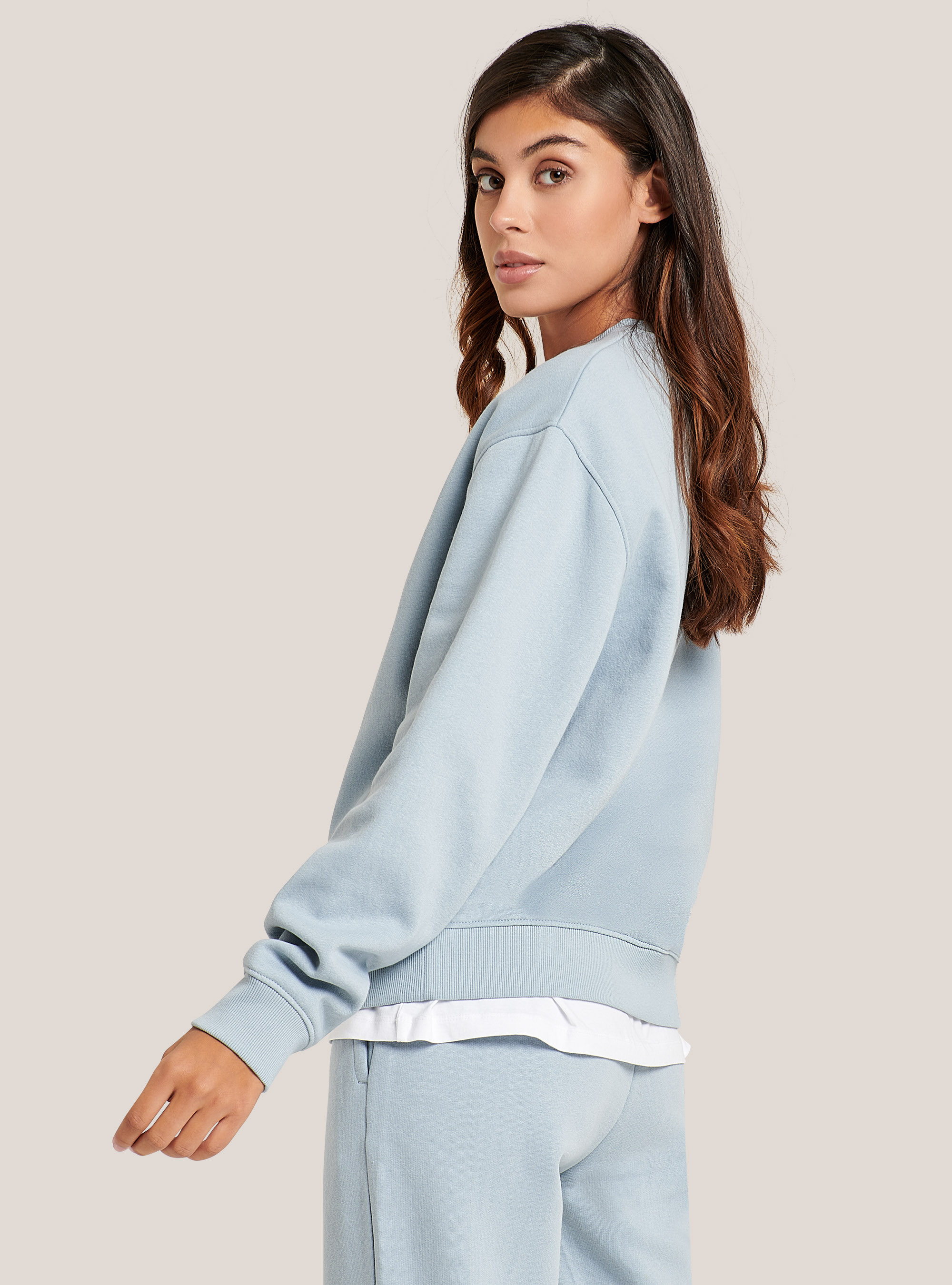 Sudadera b&aacute;sica de algod&oacute;n de cuello redondo, C2304 AZZURRE
