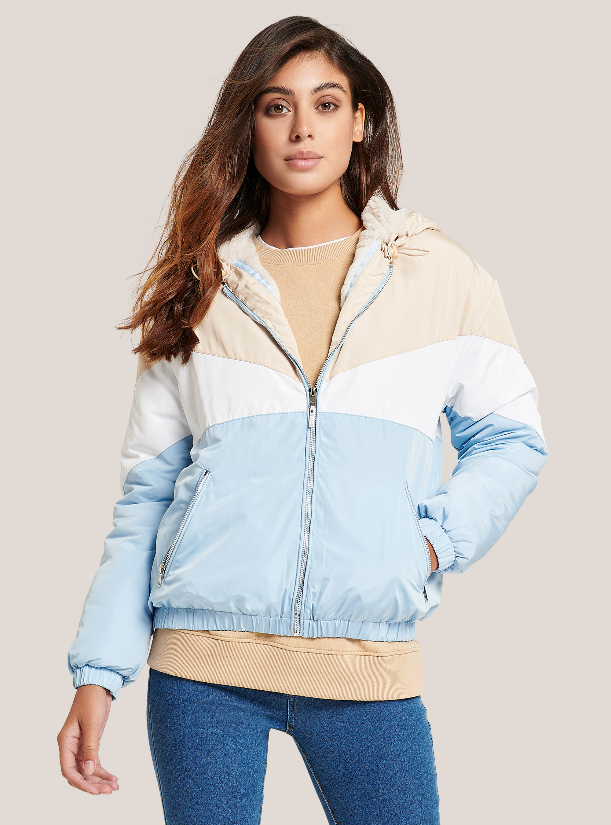 Colour block jacket with faux fur hood, C176 AZZURRE