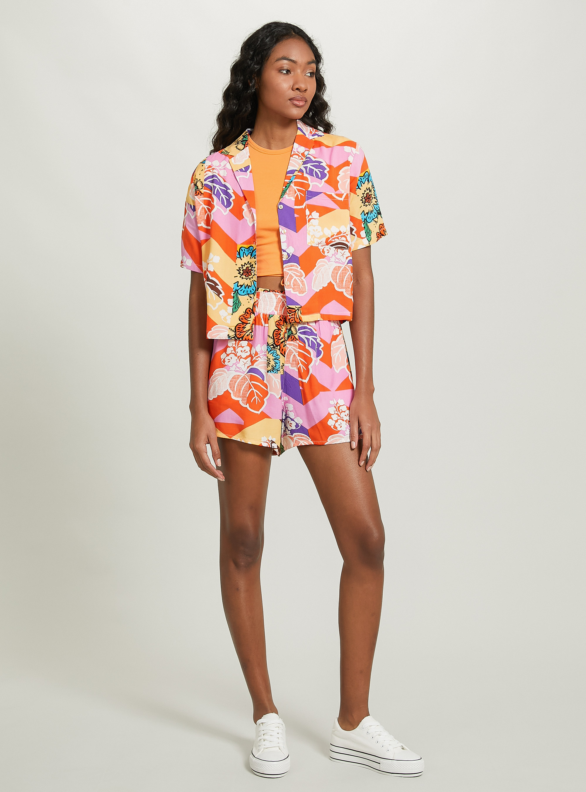 Shorts with floral print, OR2 ORANGE MED.