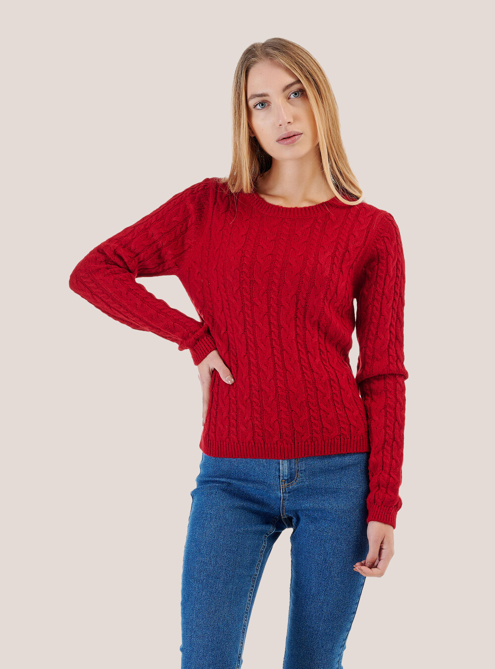 Pull court avec fines tresses, C4497 RED