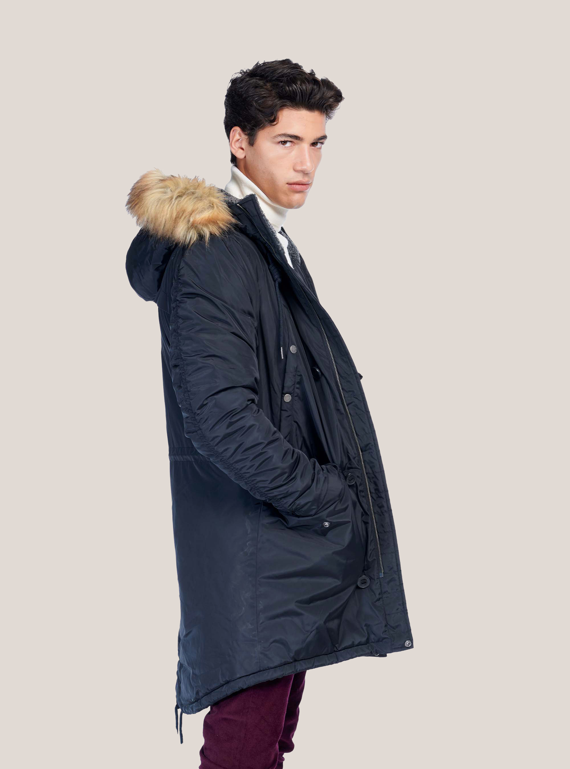 PARKA WITH ZIP ON SLEVEE, BLACK