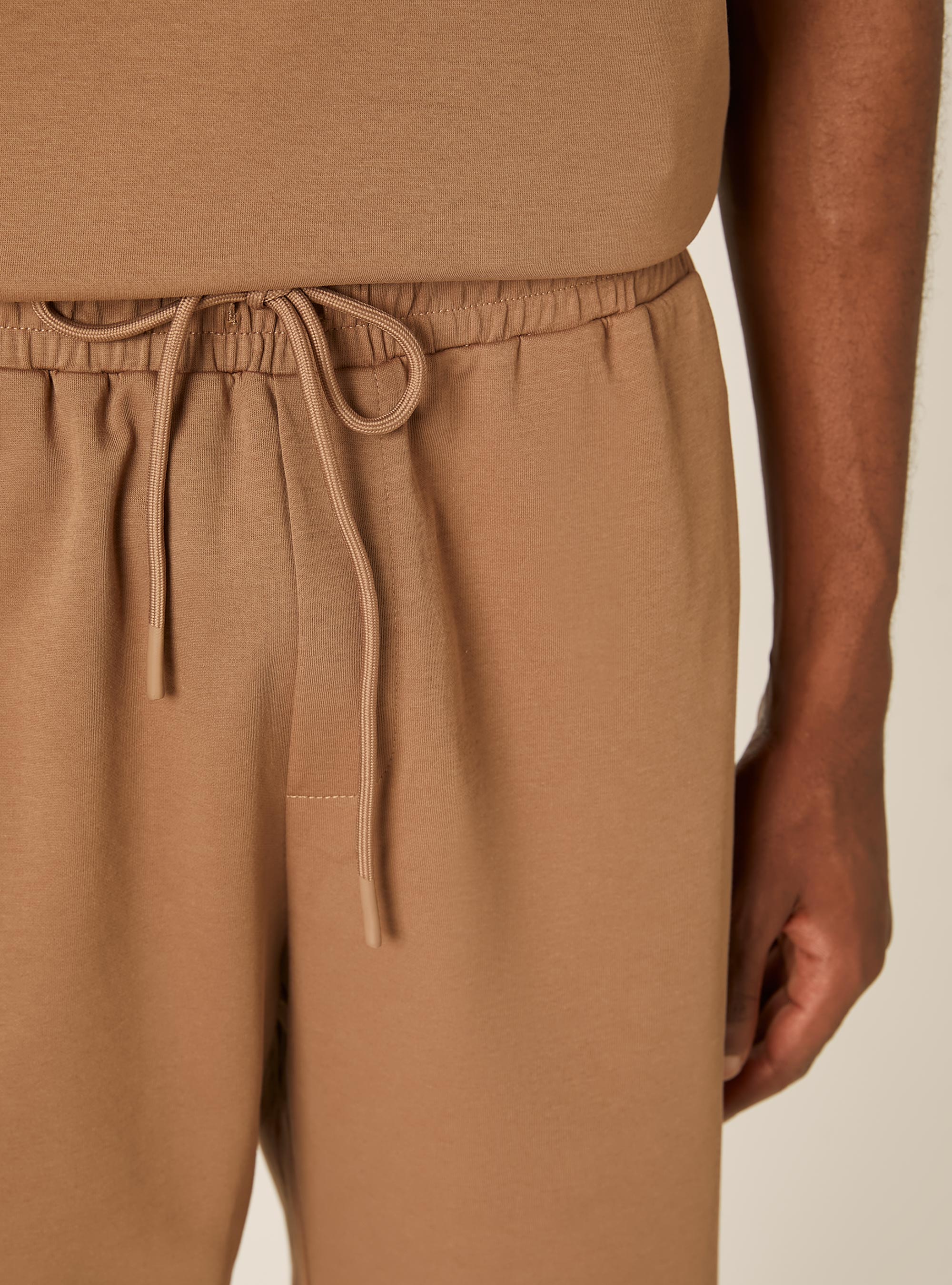 Bermuda AIRes in jersey, MARRONE MEDIO