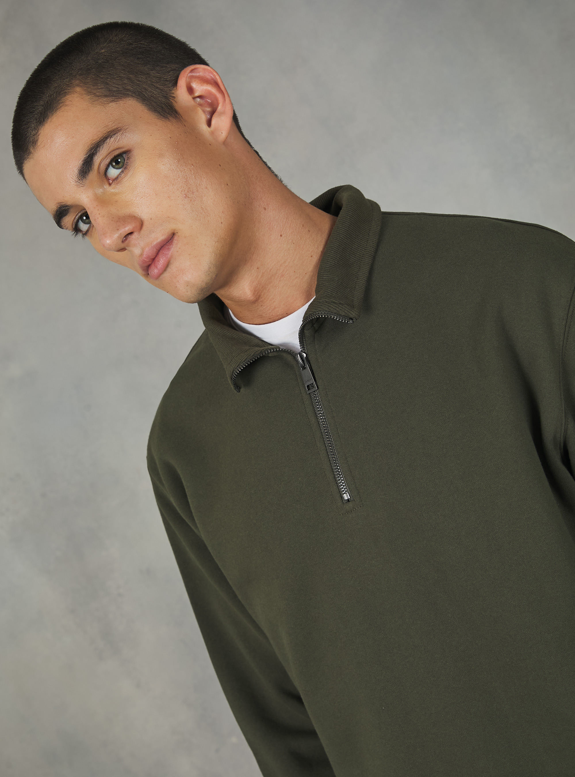 Plain-coloured half-neck sweatshirt, KY2 KAKY MEDIUM