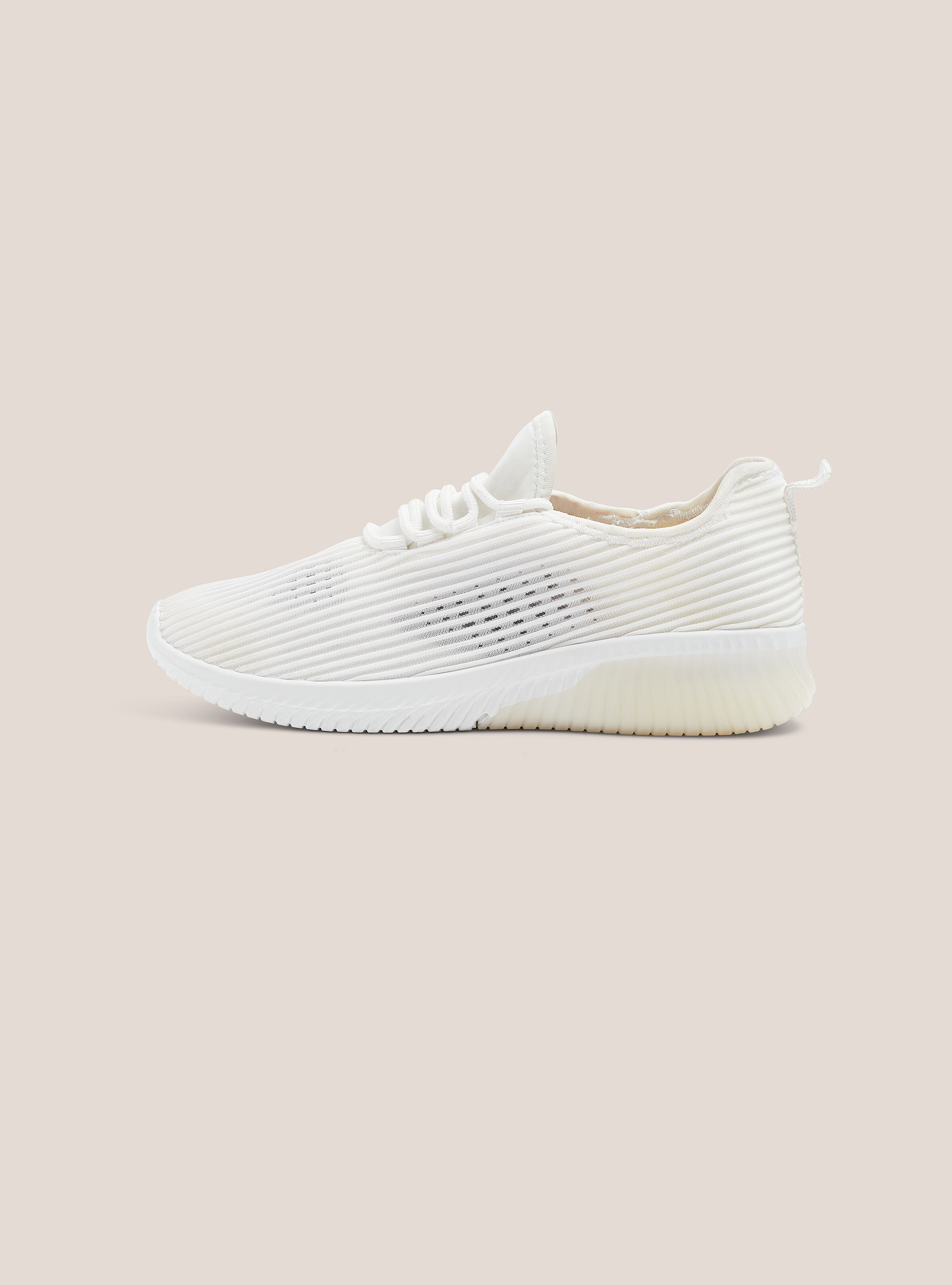 Trainers donna in tessuto leggero traforato, WHITE