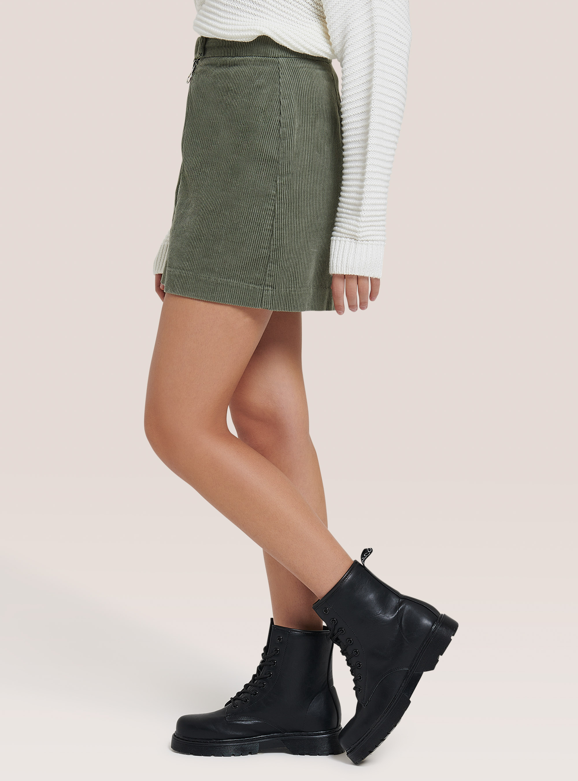 Smooth Mood ♥ Corduroy Skirt /追跡付 Happy Sailed High Waisted Skirts for Women Casual Button