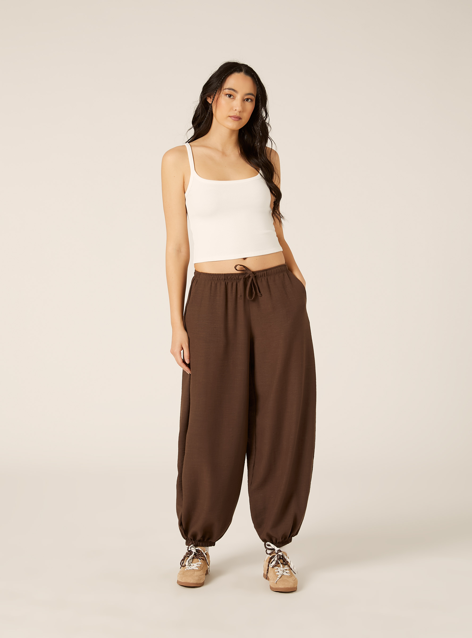 Canotta crop a coste basic, WH3 WHITE