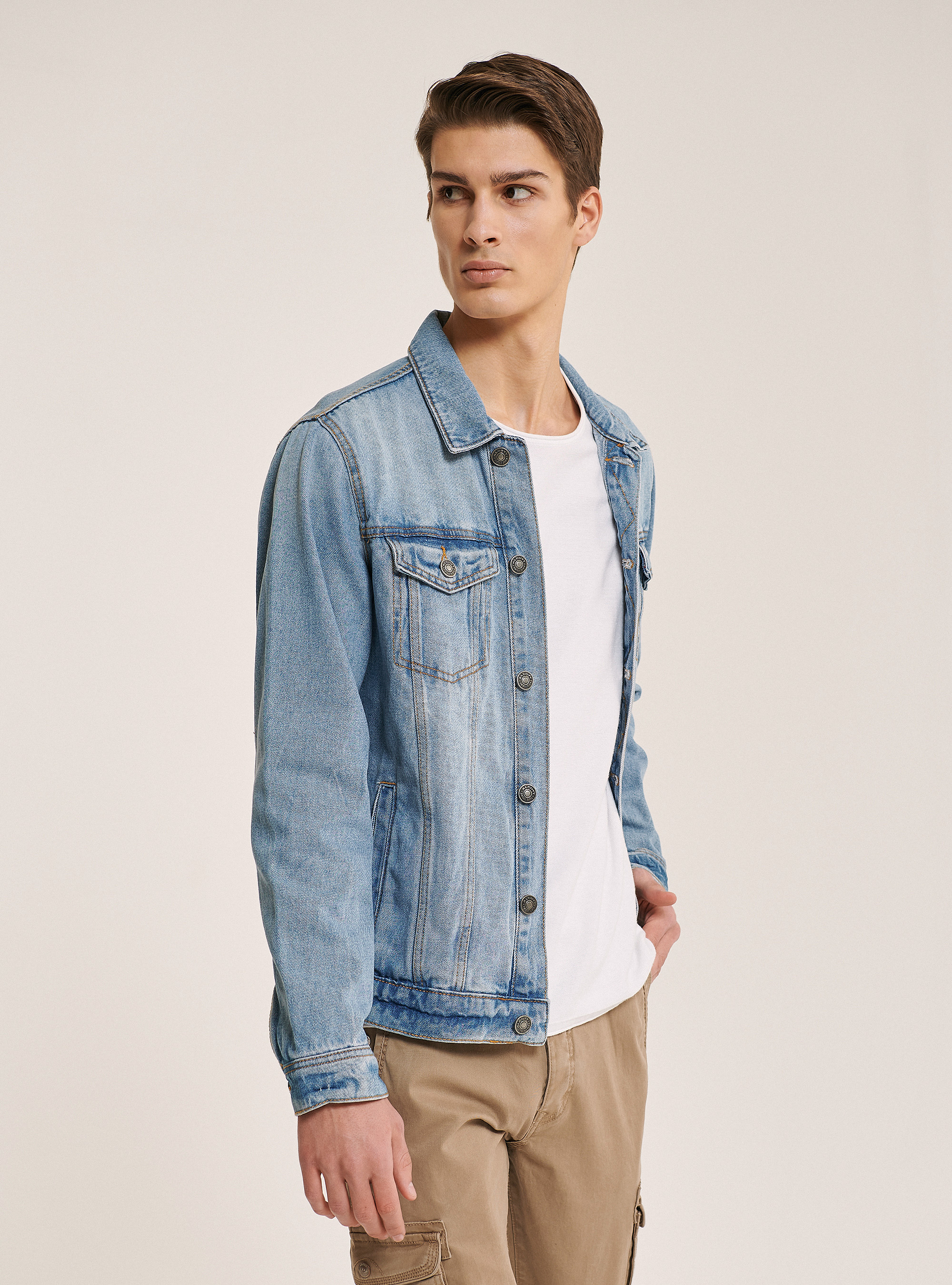 Denim jacket with front pockets, BLUE
