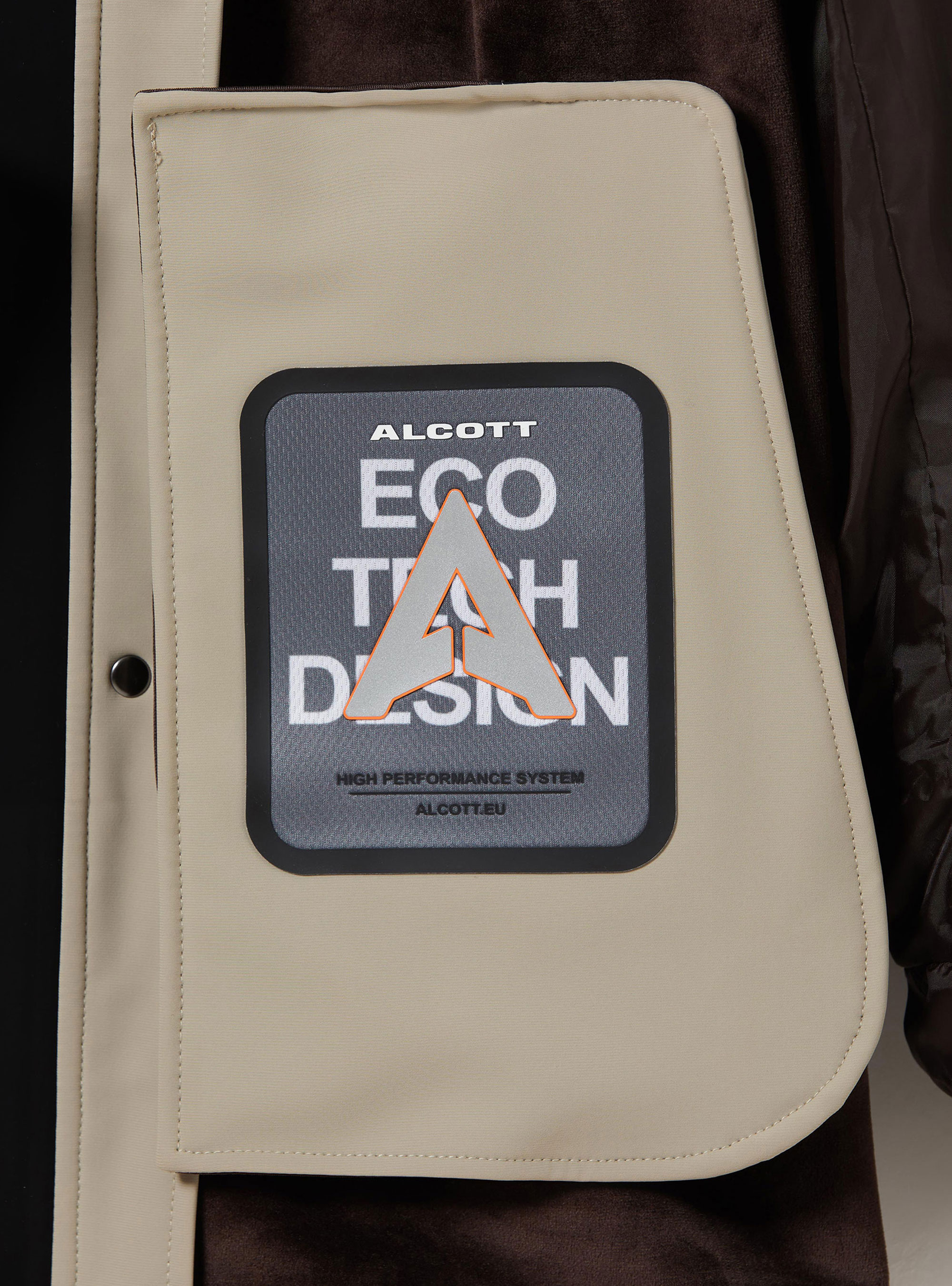 Technical softshell hooded parka with zip, CR3 CREAM LIGHT
