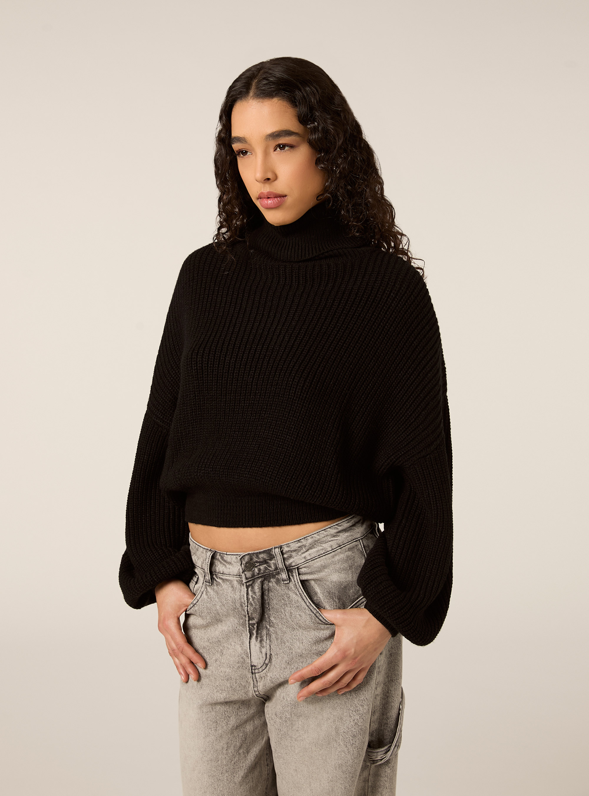 Maglia a collo alto, BK1 BLACK