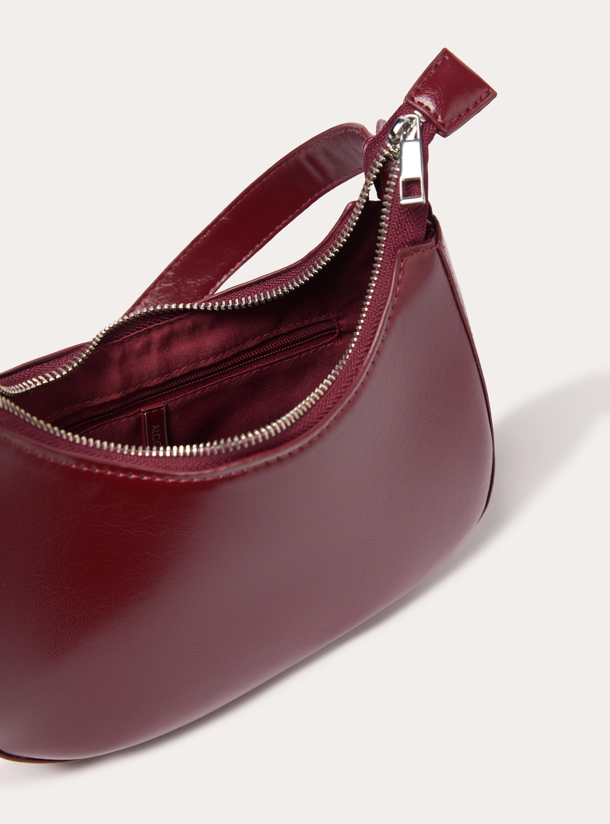 Borsa a spalla mezzaluna, BO2 BORDEAUX MEDIUM