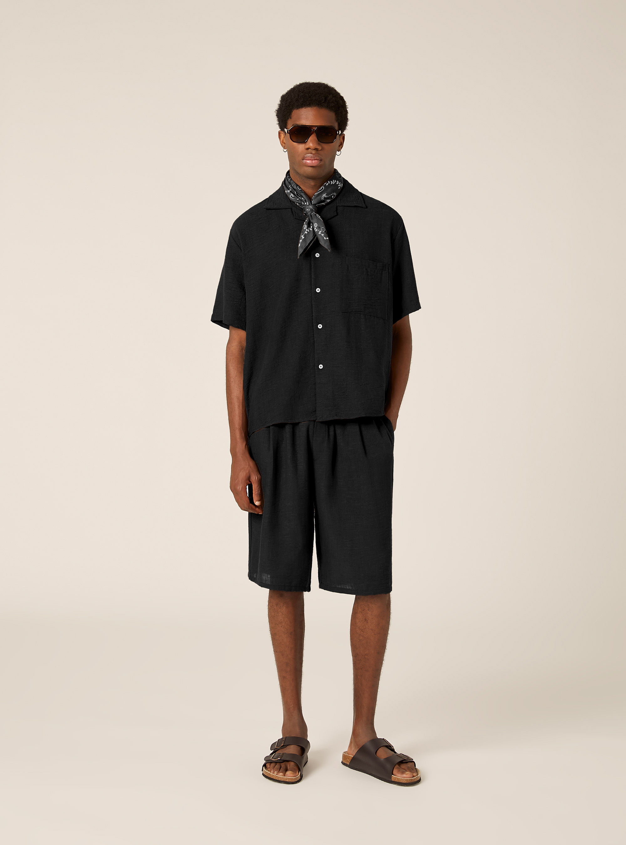 Bermudas aus Flammgarn-Gewebe, BK1 BLACK