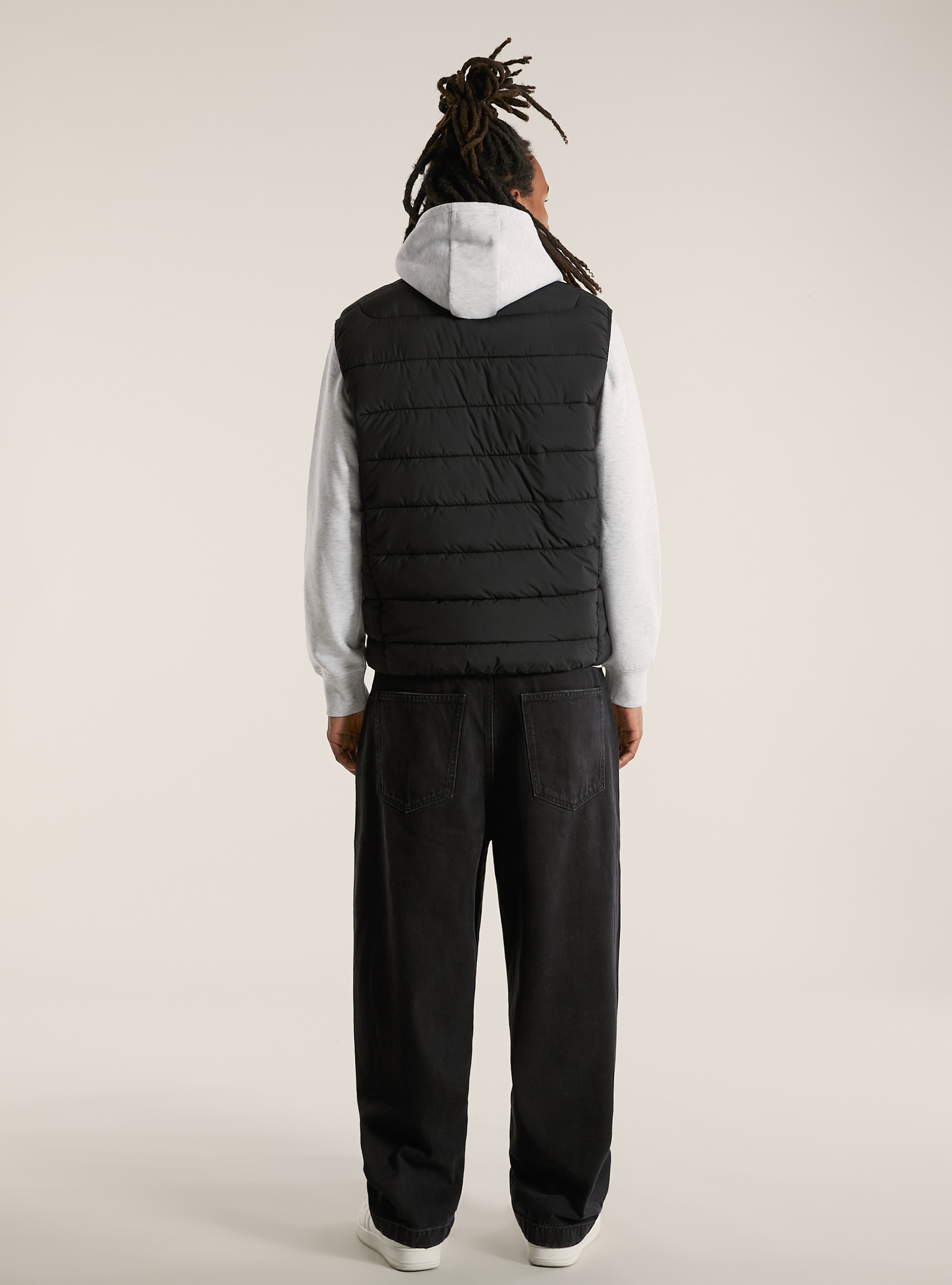 Padded sleeveless jacket, BK1 BLACK