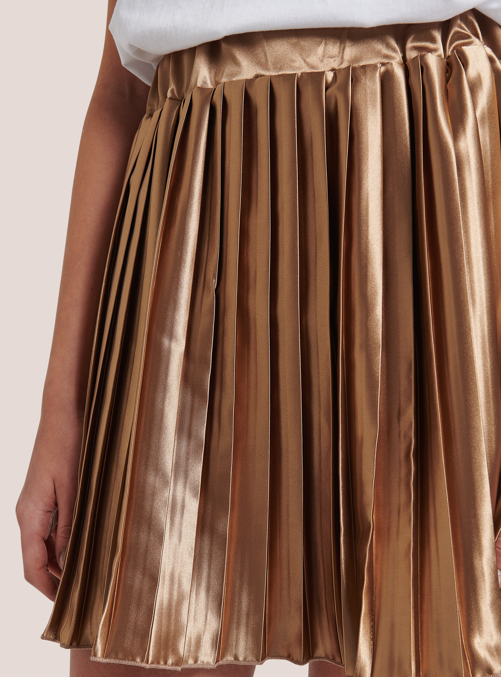 Pleated satin miniskirt, C5620 CAMEL