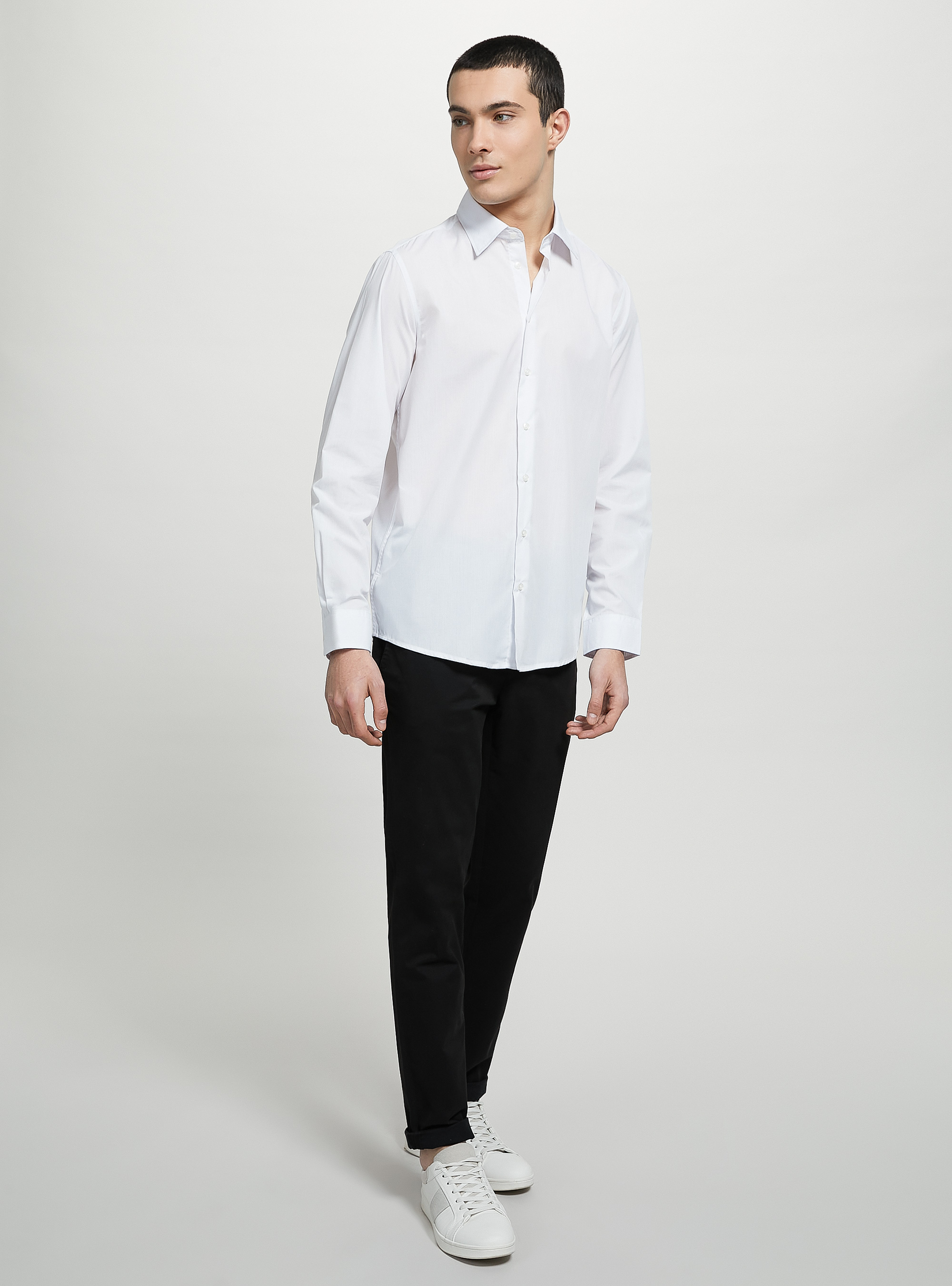Plain-coloured long-sleeved shirt, WH1 OFF WHITE