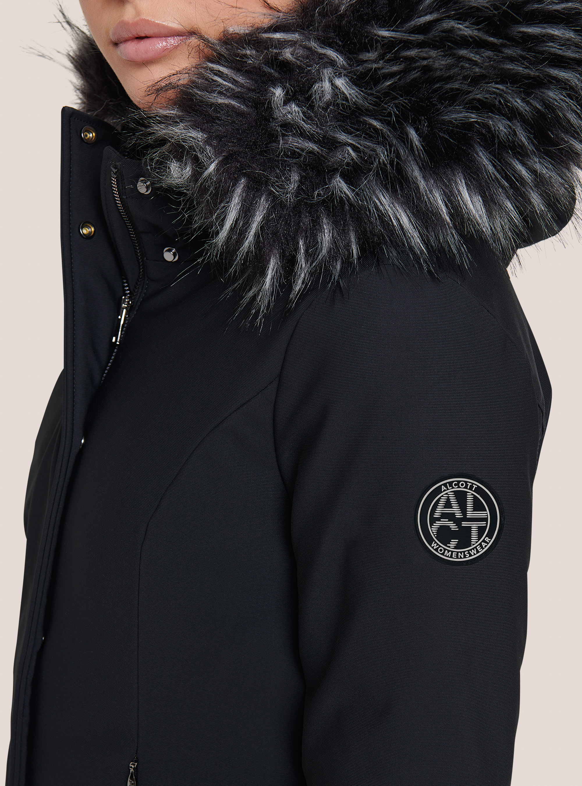 Long jacket with hood and recycled padding, BK1 BLACK