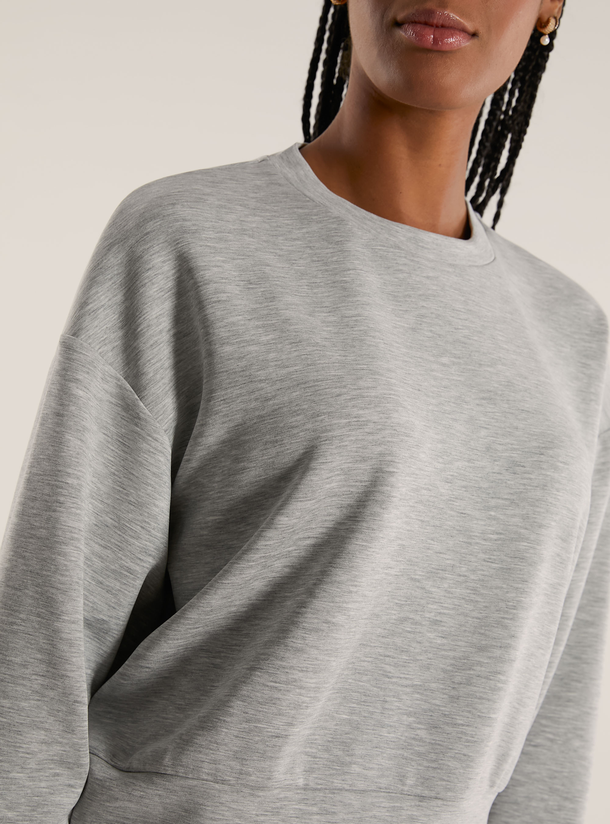 Gekürztes Sweatshirt aus weichem Scuba, MGY3 GREY MEL LIGHT