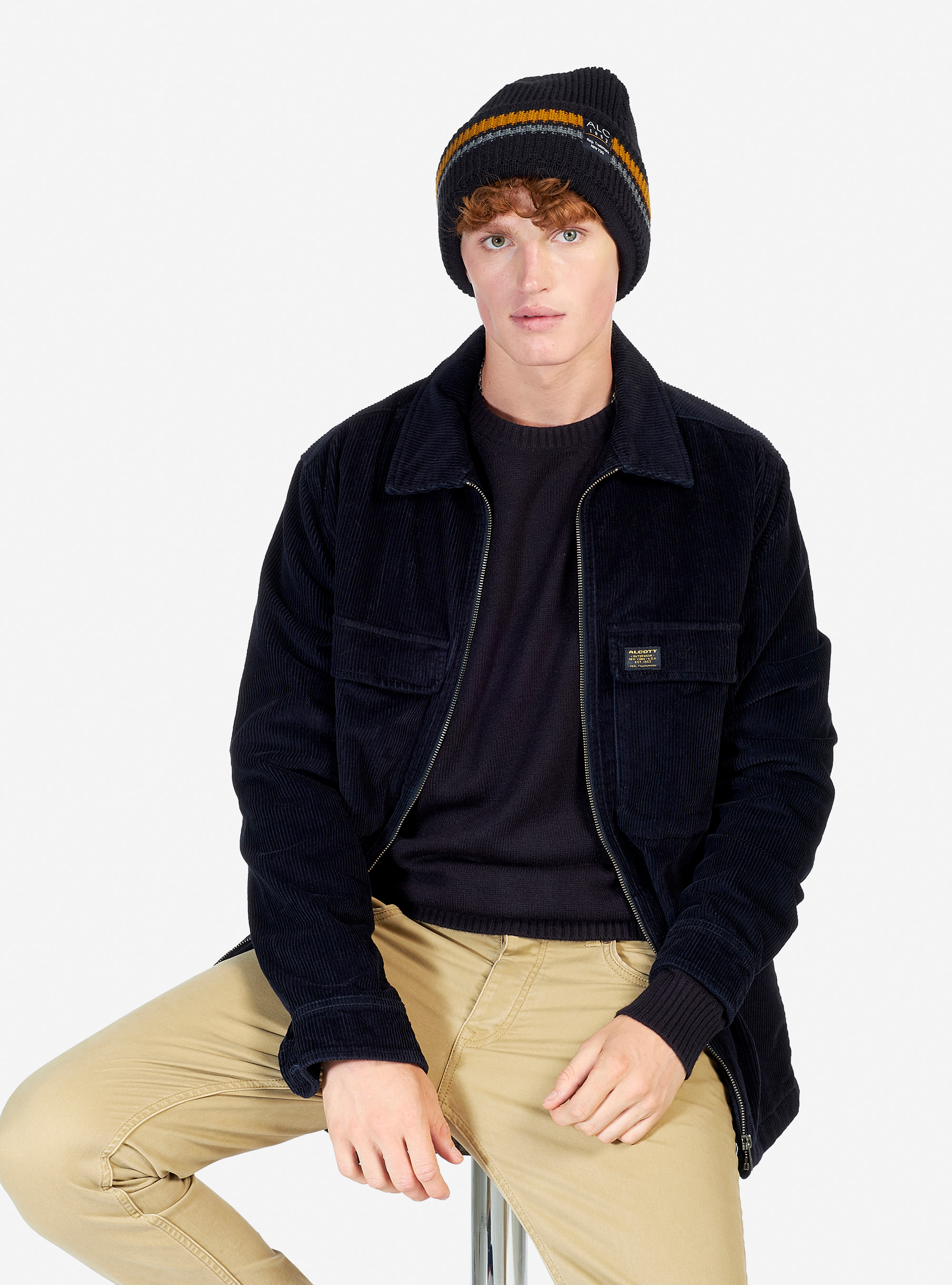 Bonnet tricoté à rayures contrastées, C218 BLUE NAVY