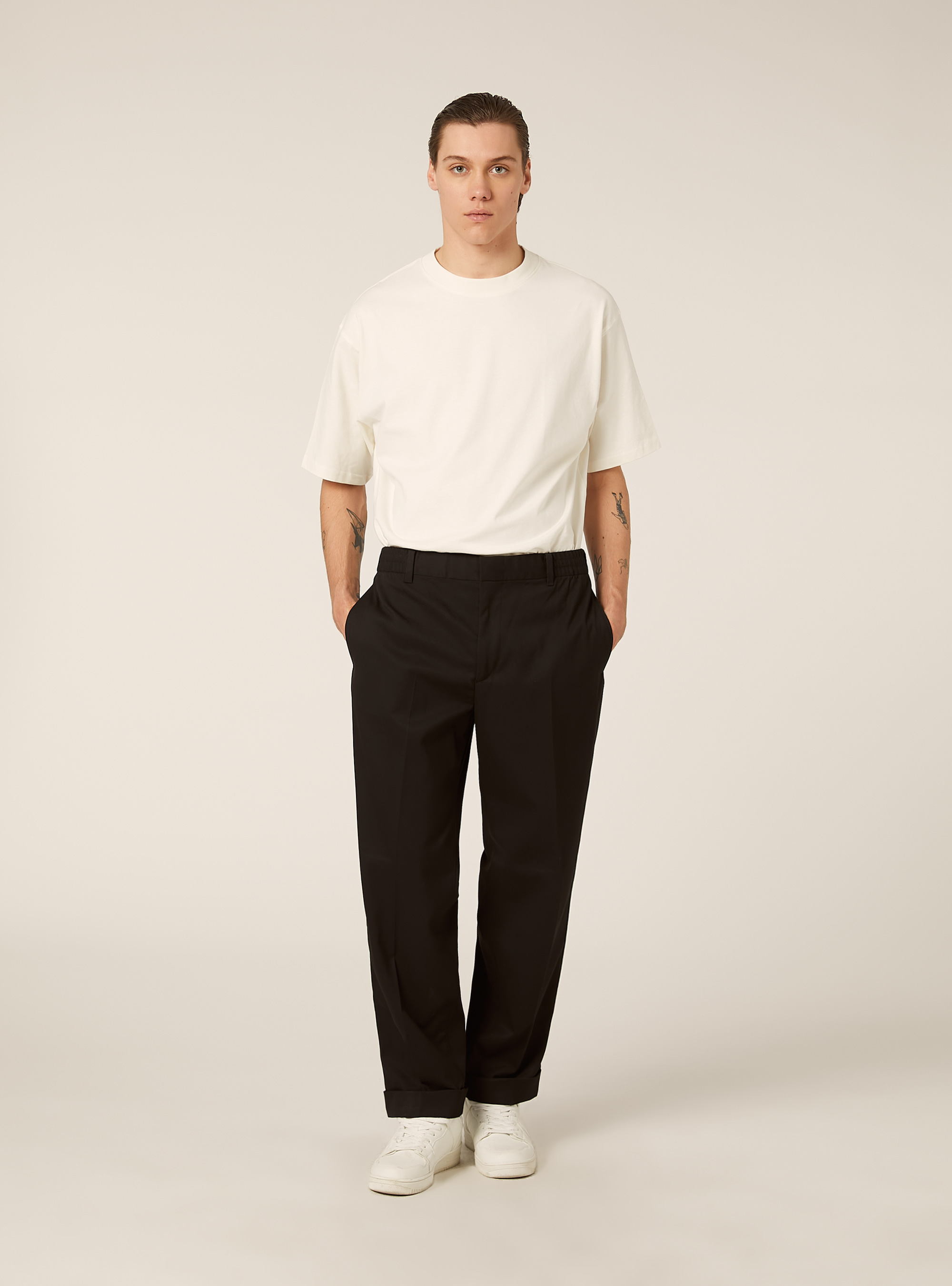 Klassische Hose aus Twill, BK1 BLACK