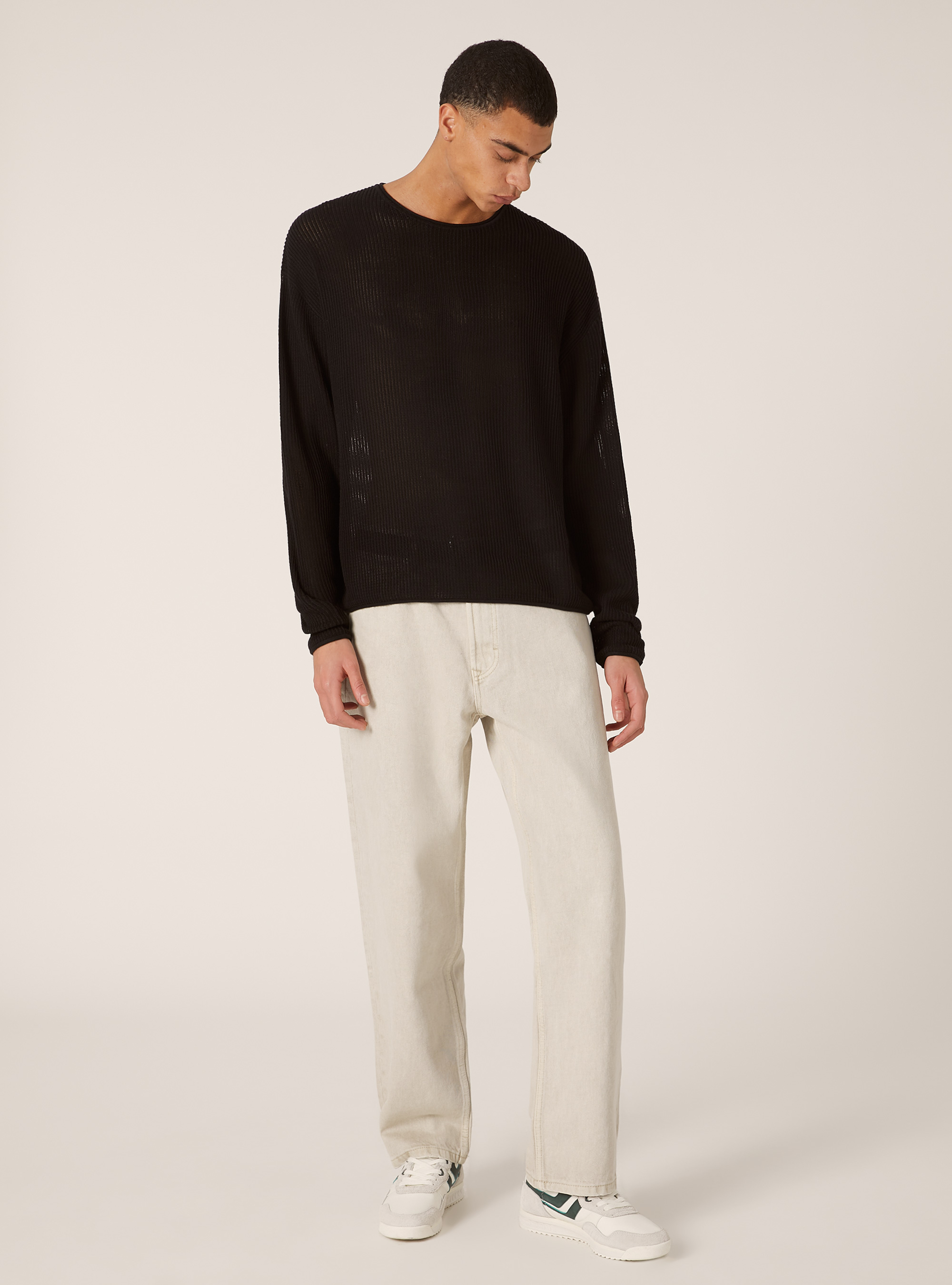 Pull-over perfor&eacute;, BK1 BLACK