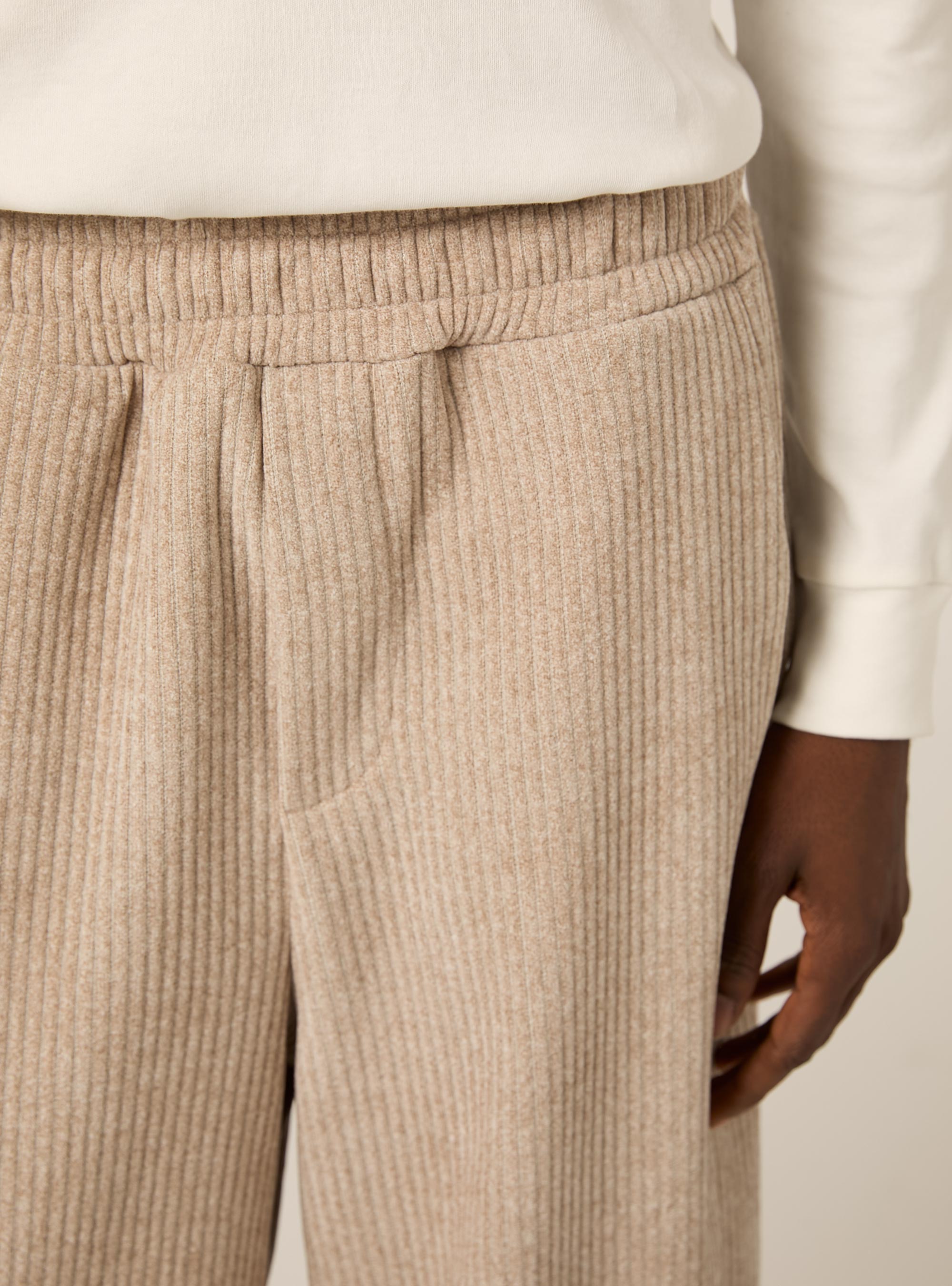 Pantalone in velluto a coste  barrel fit, BG3 BEIGE LIGHT