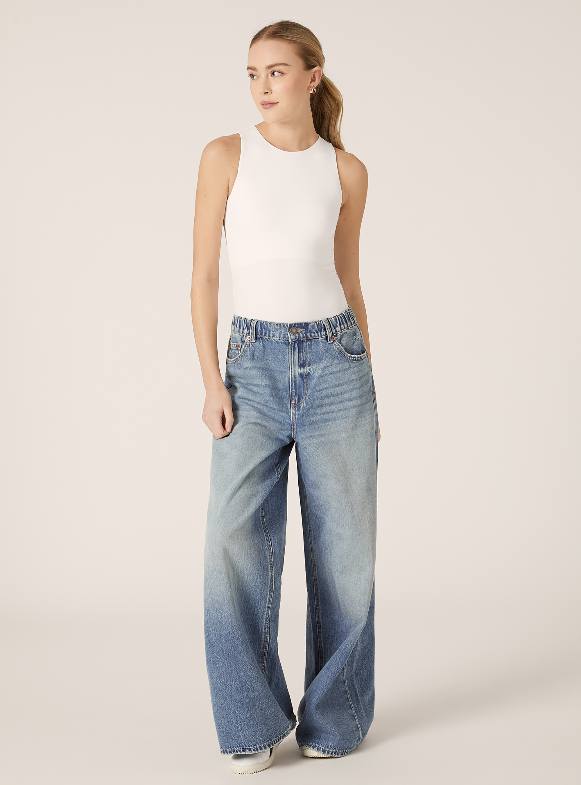 Body avec encolure licou stretch, WH3 WHITE