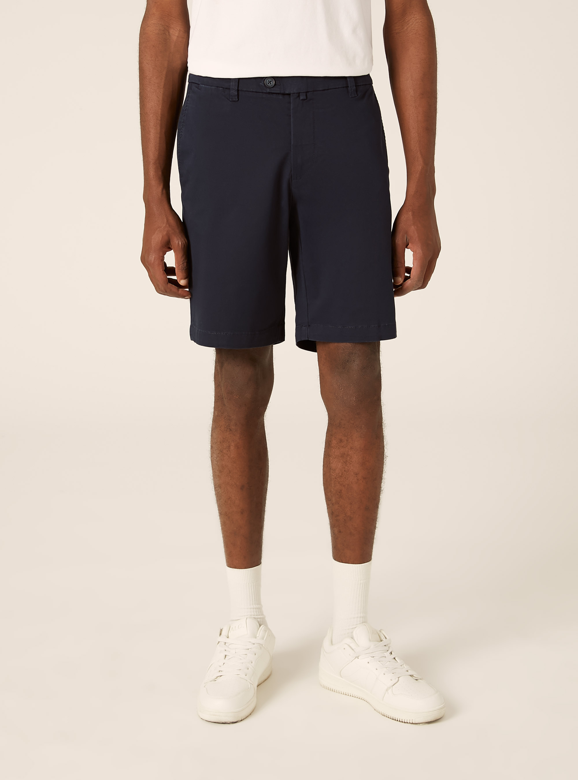 Bermuda in twill elasticizzato basico, BL1 BLUE DARK