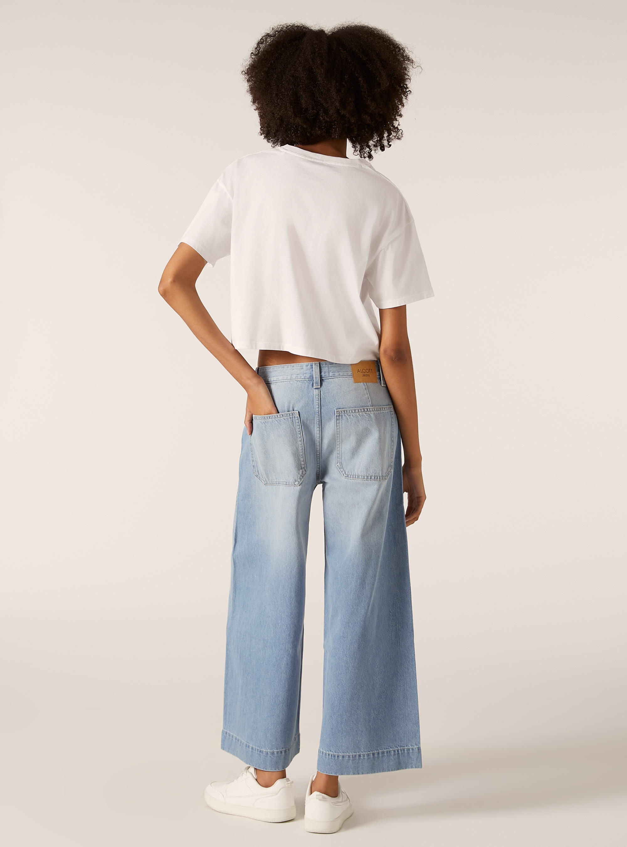 Coloured wide leg cropped jeans, D006 AZURE