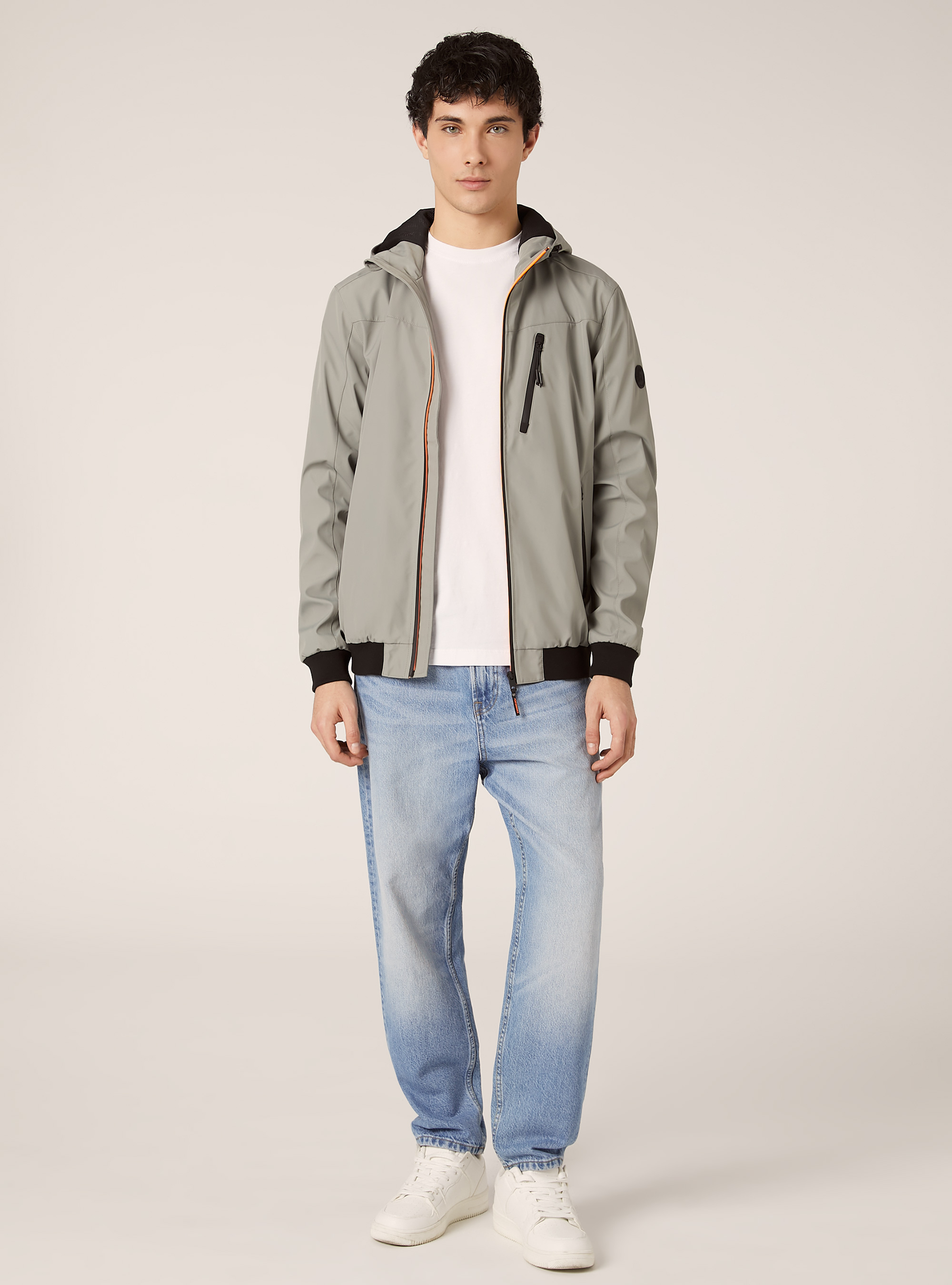 Winddichte Bomberjacke mit Kapuze, SG3 SAGE LIGHT