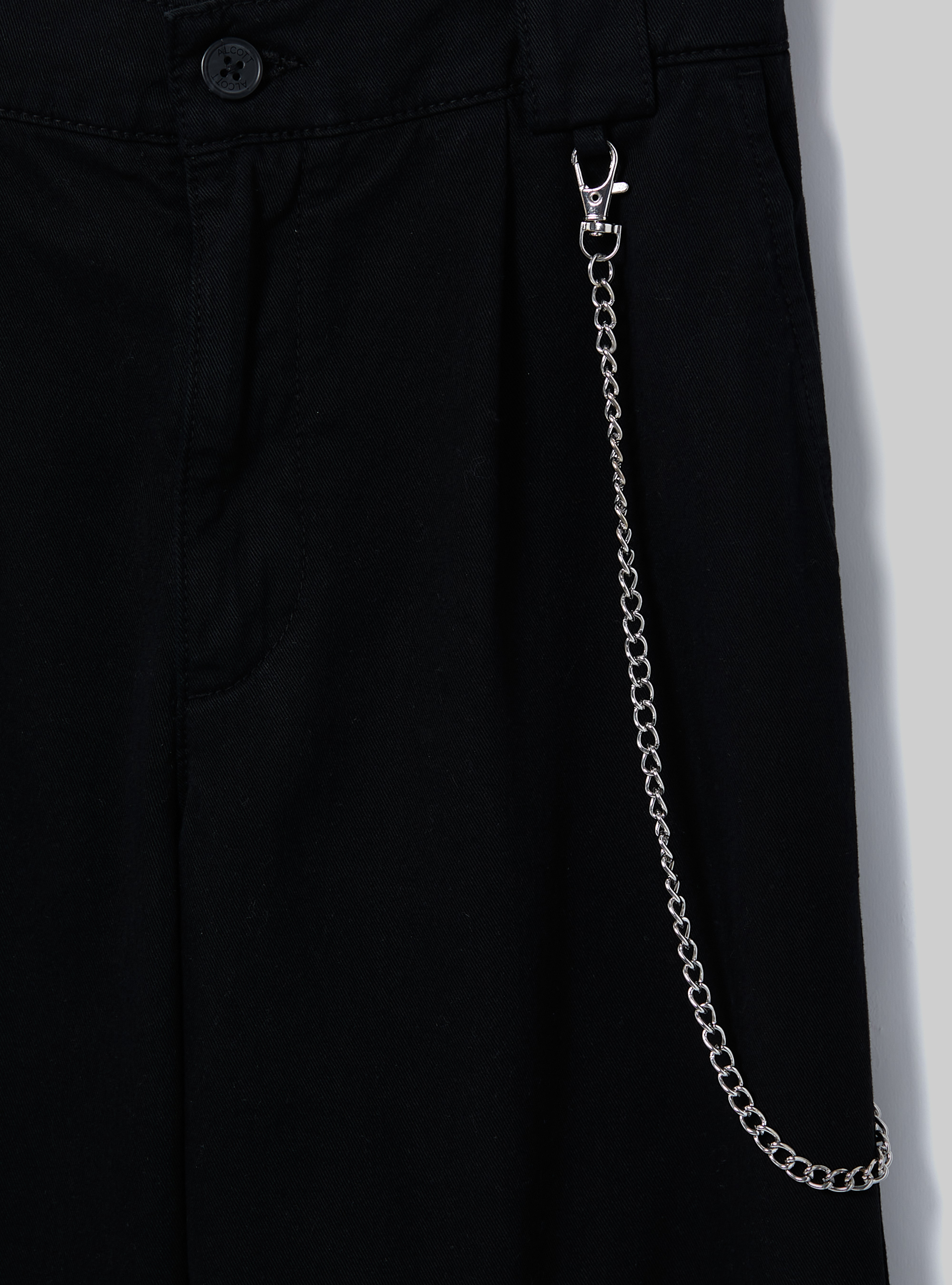 Jogger trousers with chain, BK1 BLACK