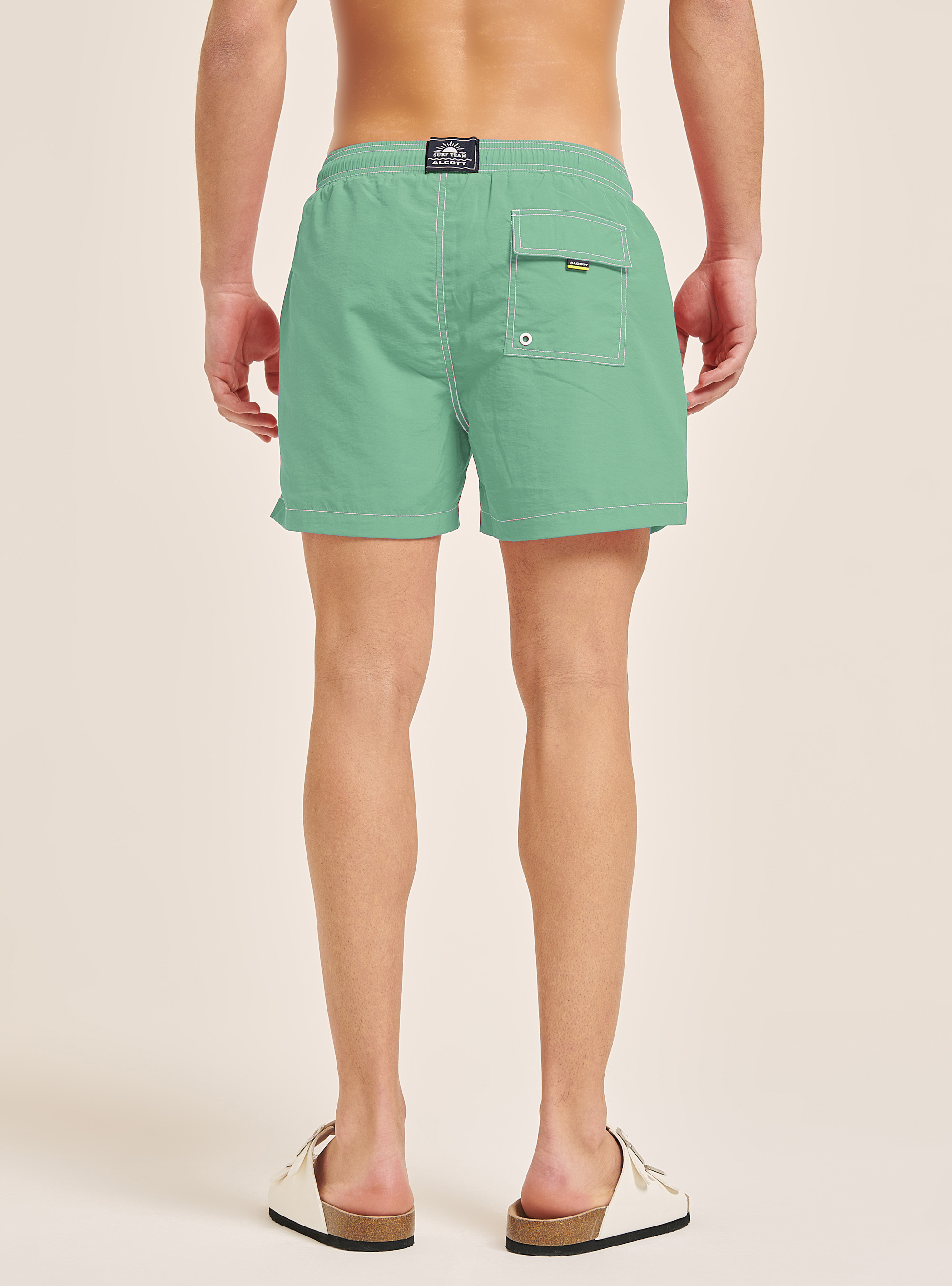 Costume tinta unita con ricamo e tasca sul retro, C6740 LIGHT GREEN