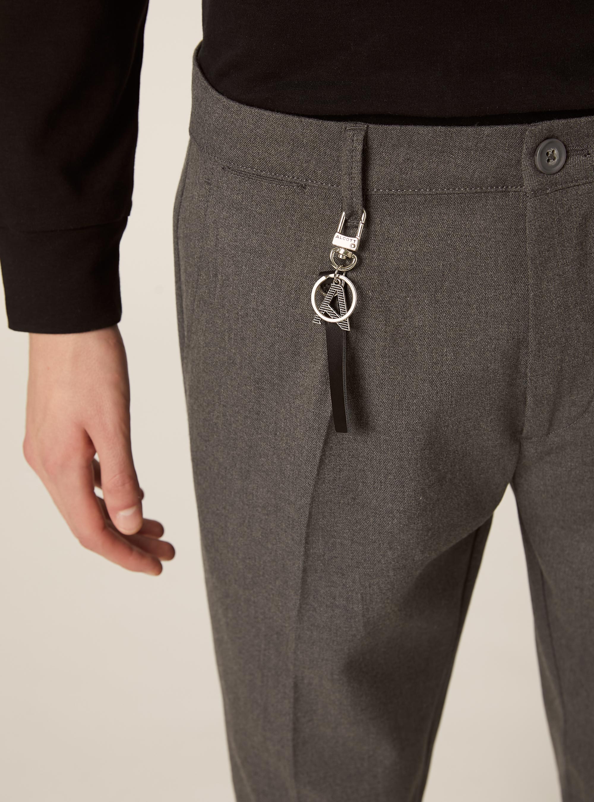 Pantalón clásico de corte ajustado, GY1 GREY DARK